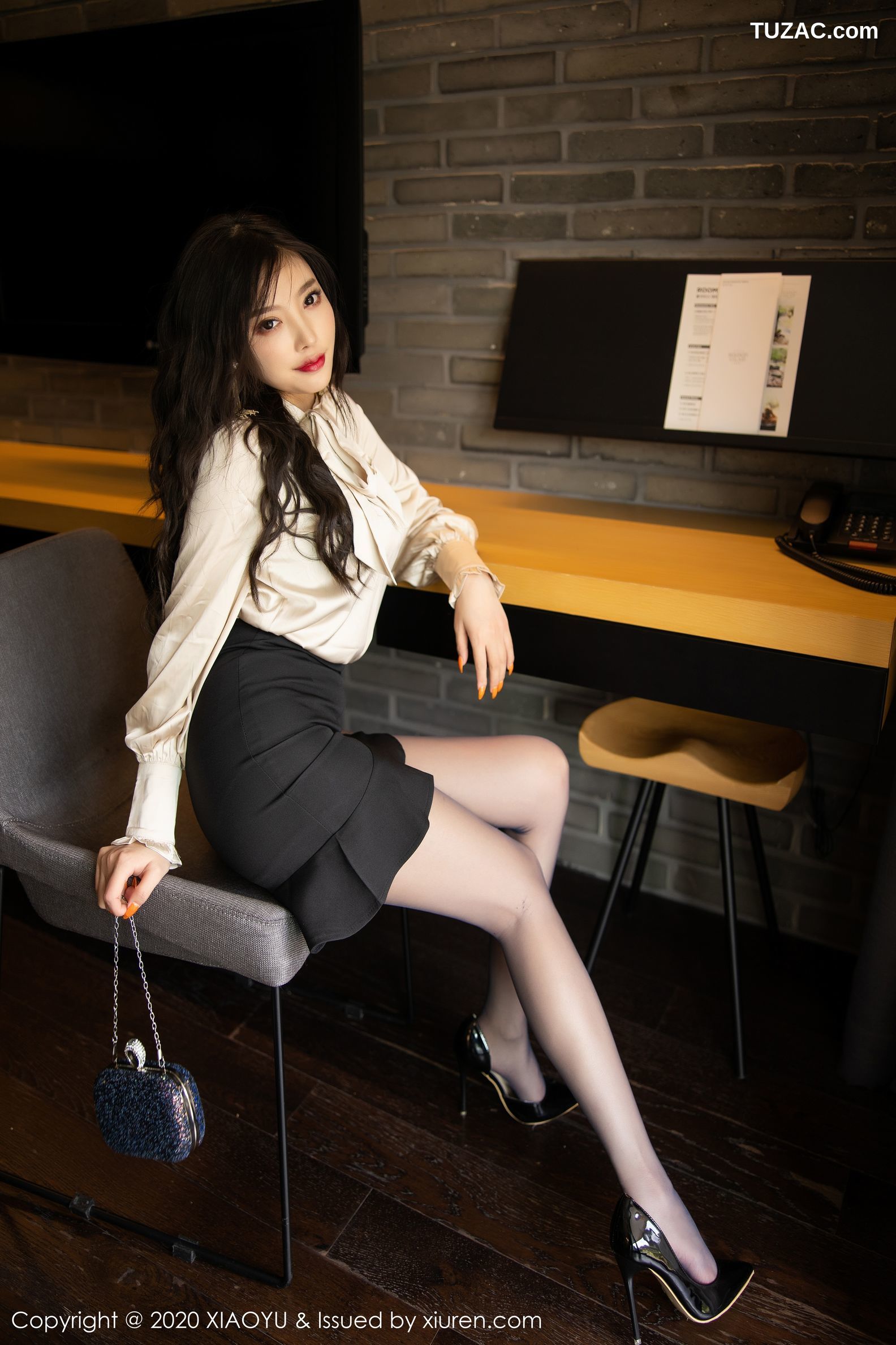 XiaoYu语画界-263-杨晨晨-《极致黑丝美腿魅惑》-2020.03.09