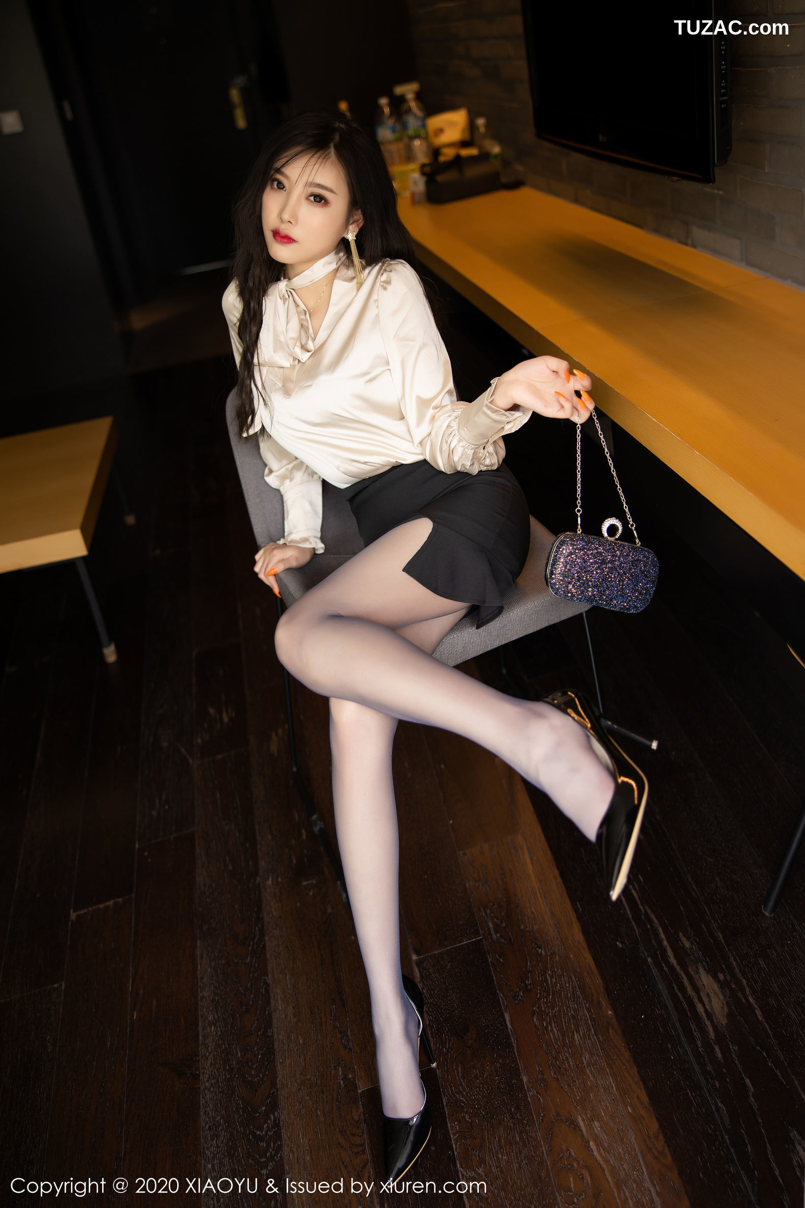 XiaoYu语画界-263-杨晨晨-《极致黑丝美腿魅惑》-2020.03.09