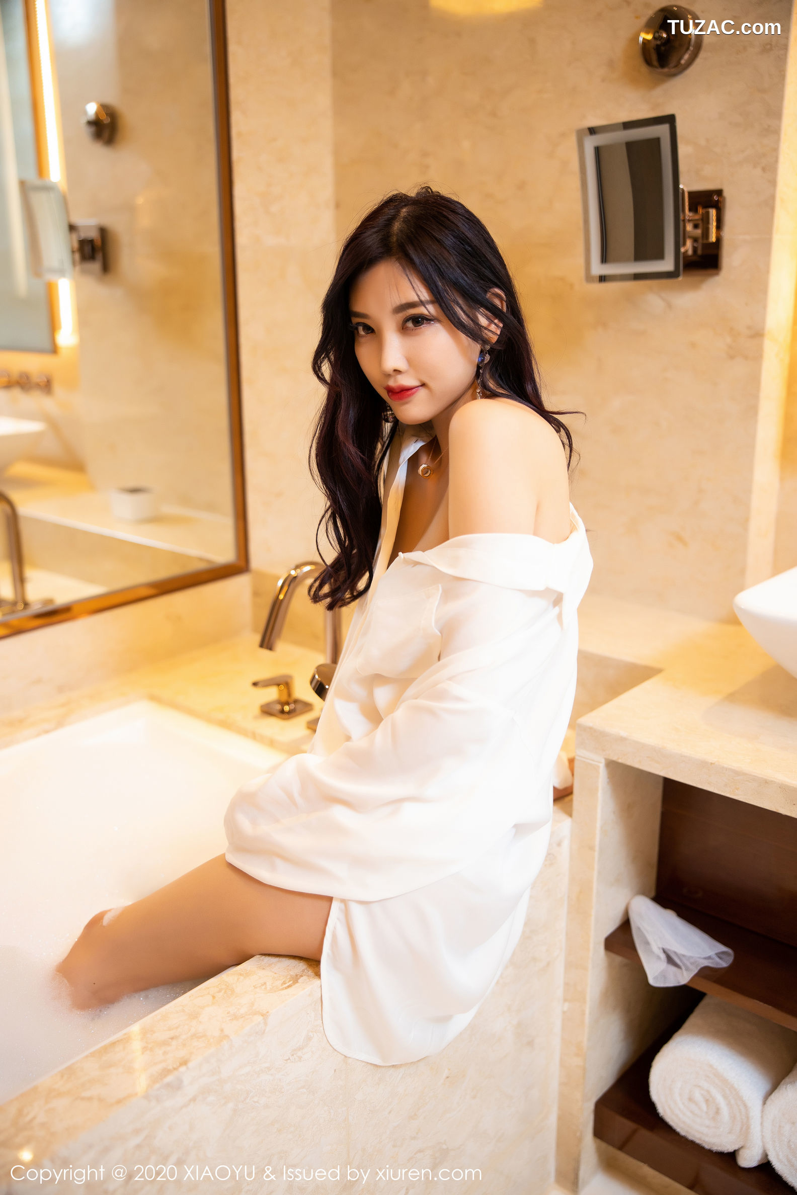XiaoYu语画界-272-杨晨晨-《白衬衫浴室淋漓湿身系列》-2020.03.20