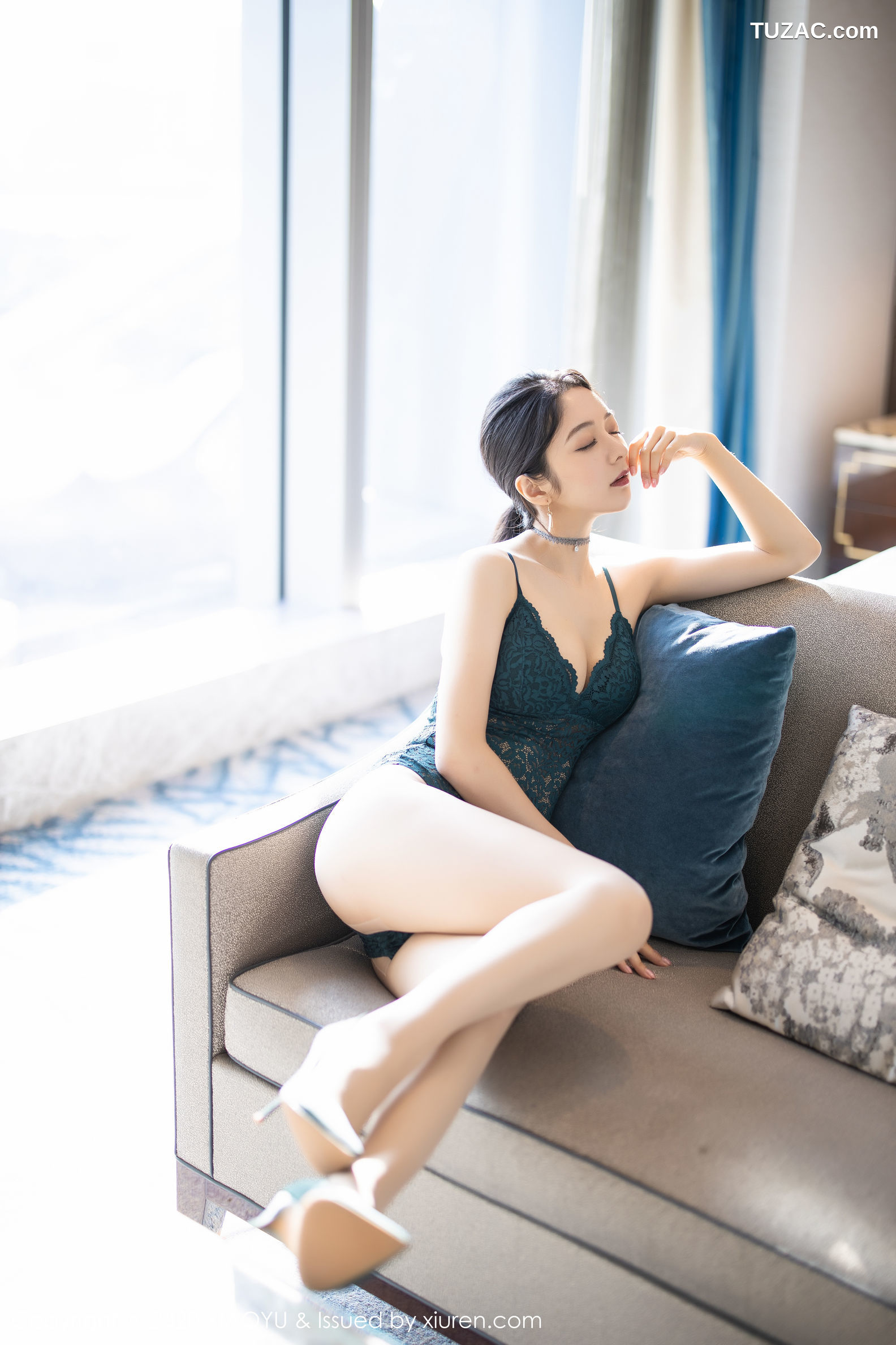 XiaoYu语画界-284-小热巴-《魅惑黑丝内衣与性感镂空吊带》-2020.04.08