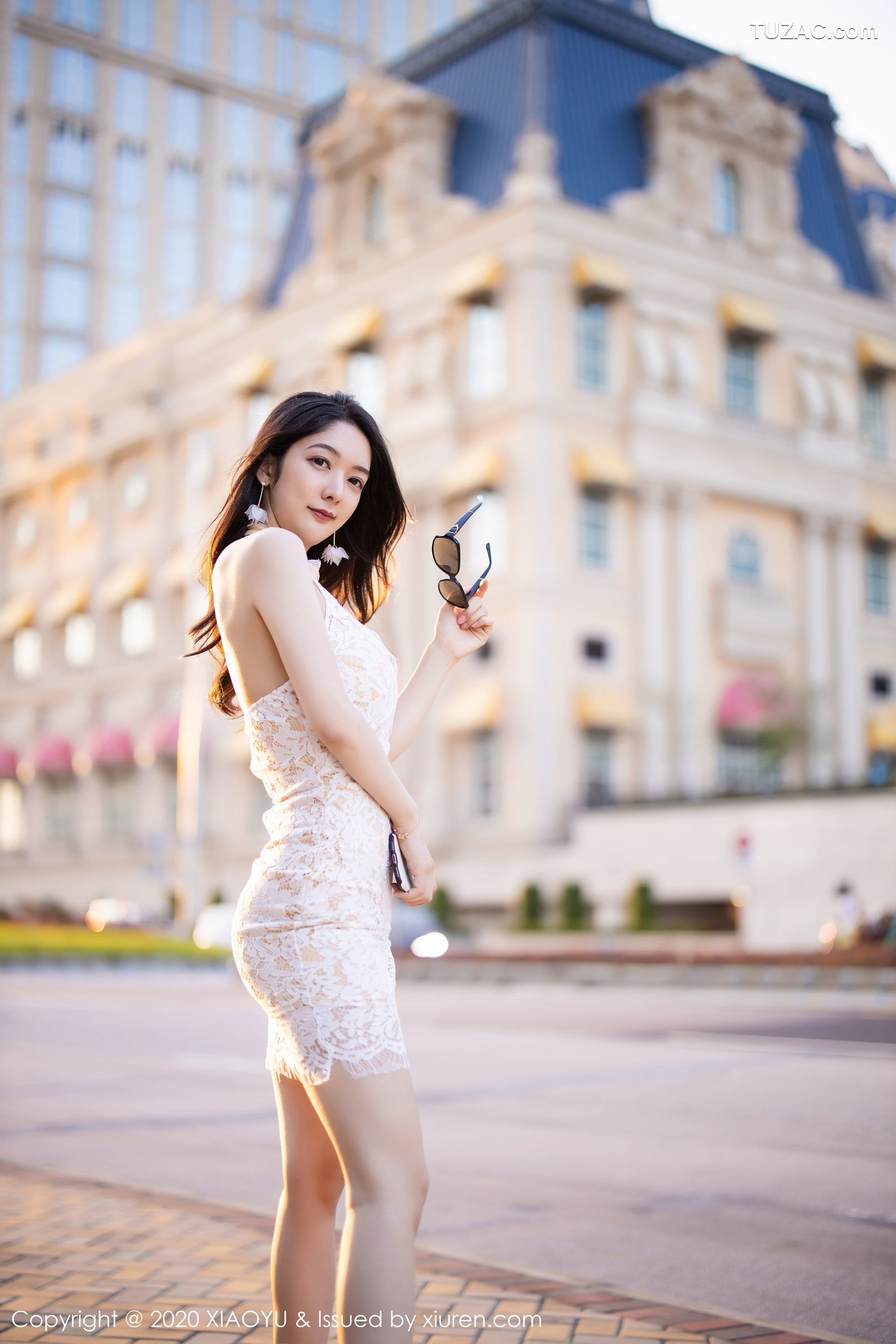 XiaoYu语画界-284-小热巴-《魅惑黑丝内衣与性感镂空吊带》-2020.04.08