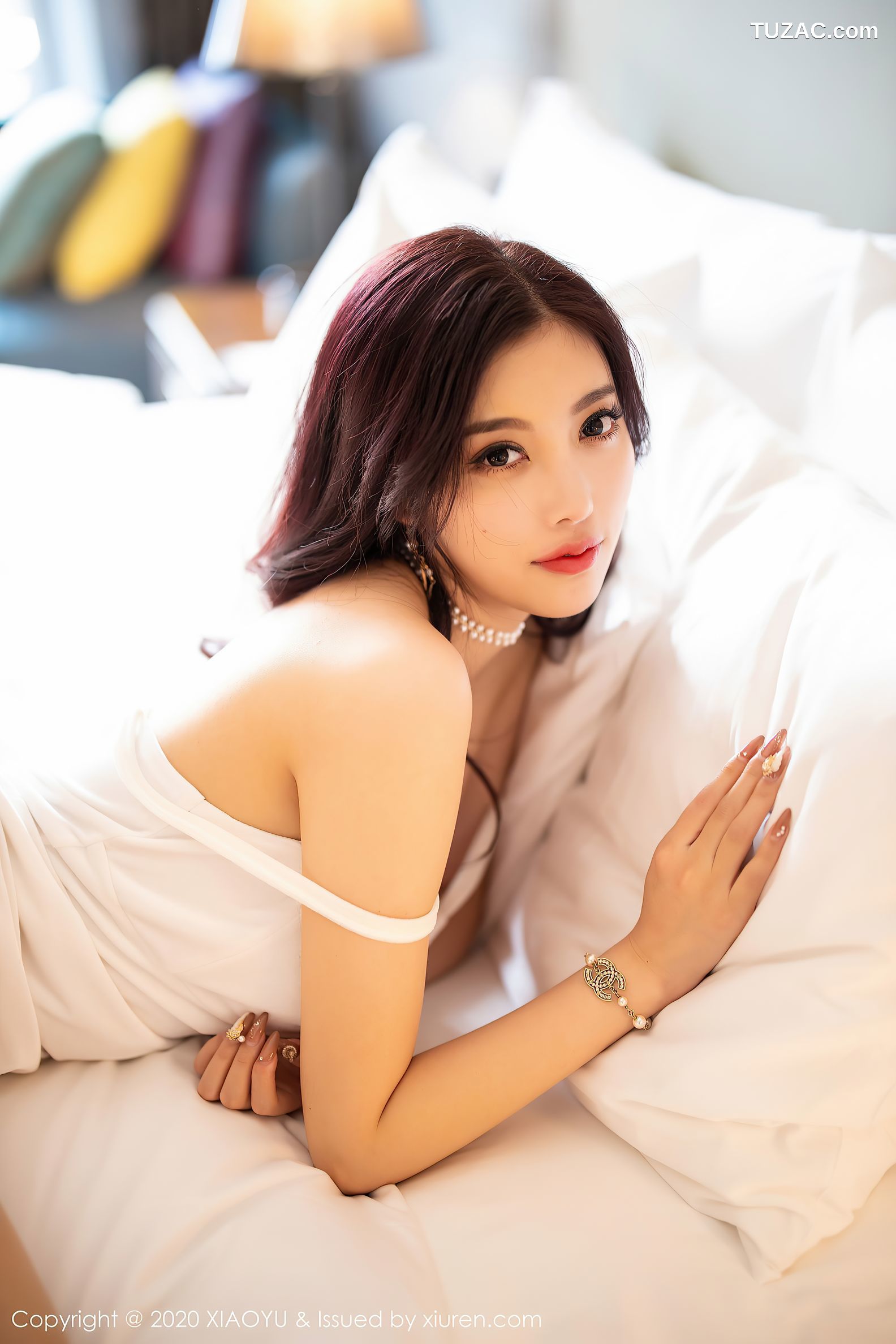 XiaoYu语画界-331-杨晨晨-《白色吊裙》-2020.07.22