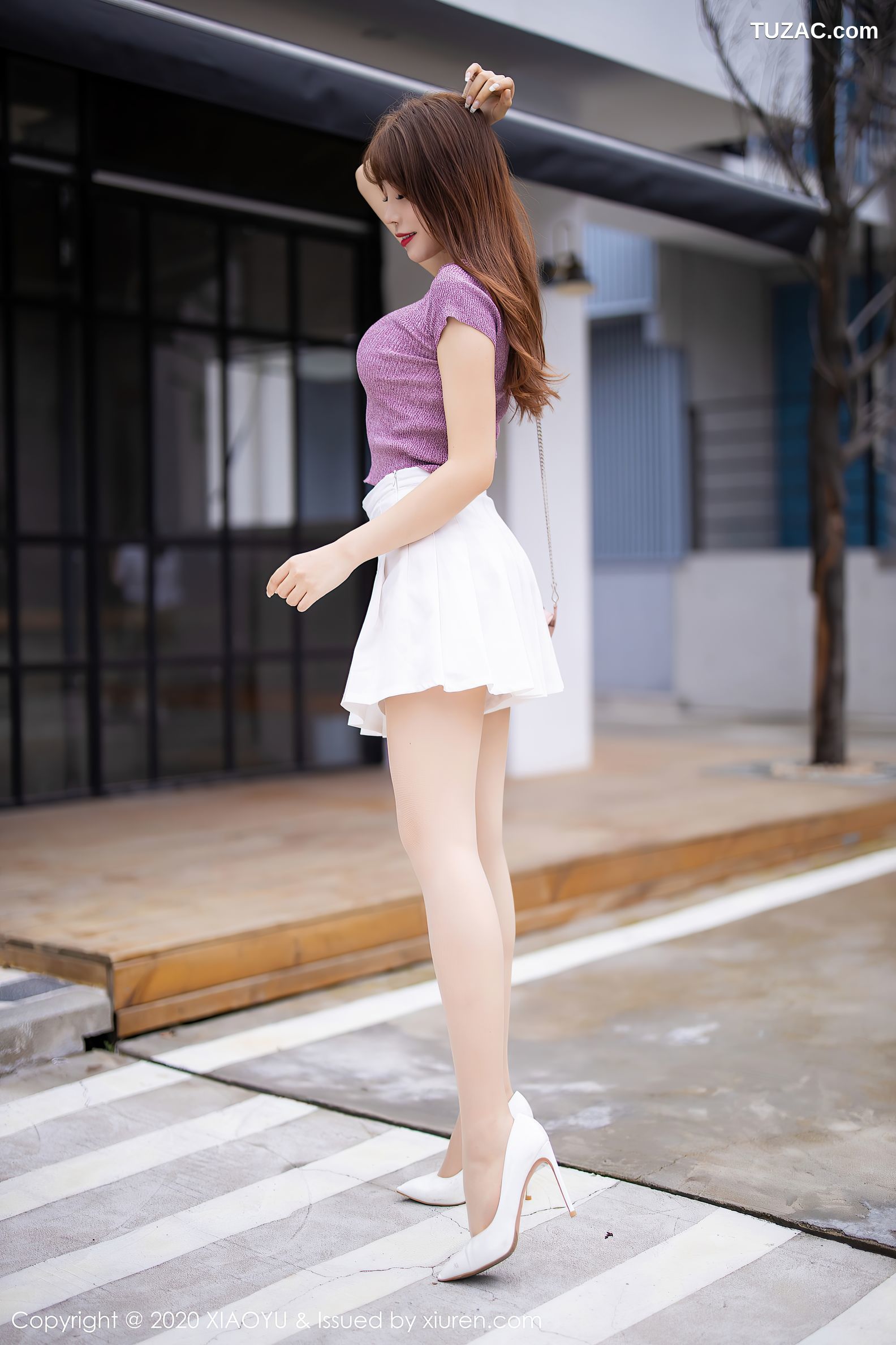 XiaoYu语画界-344-芝芝-《街拍短裙写真》-2020.08.10