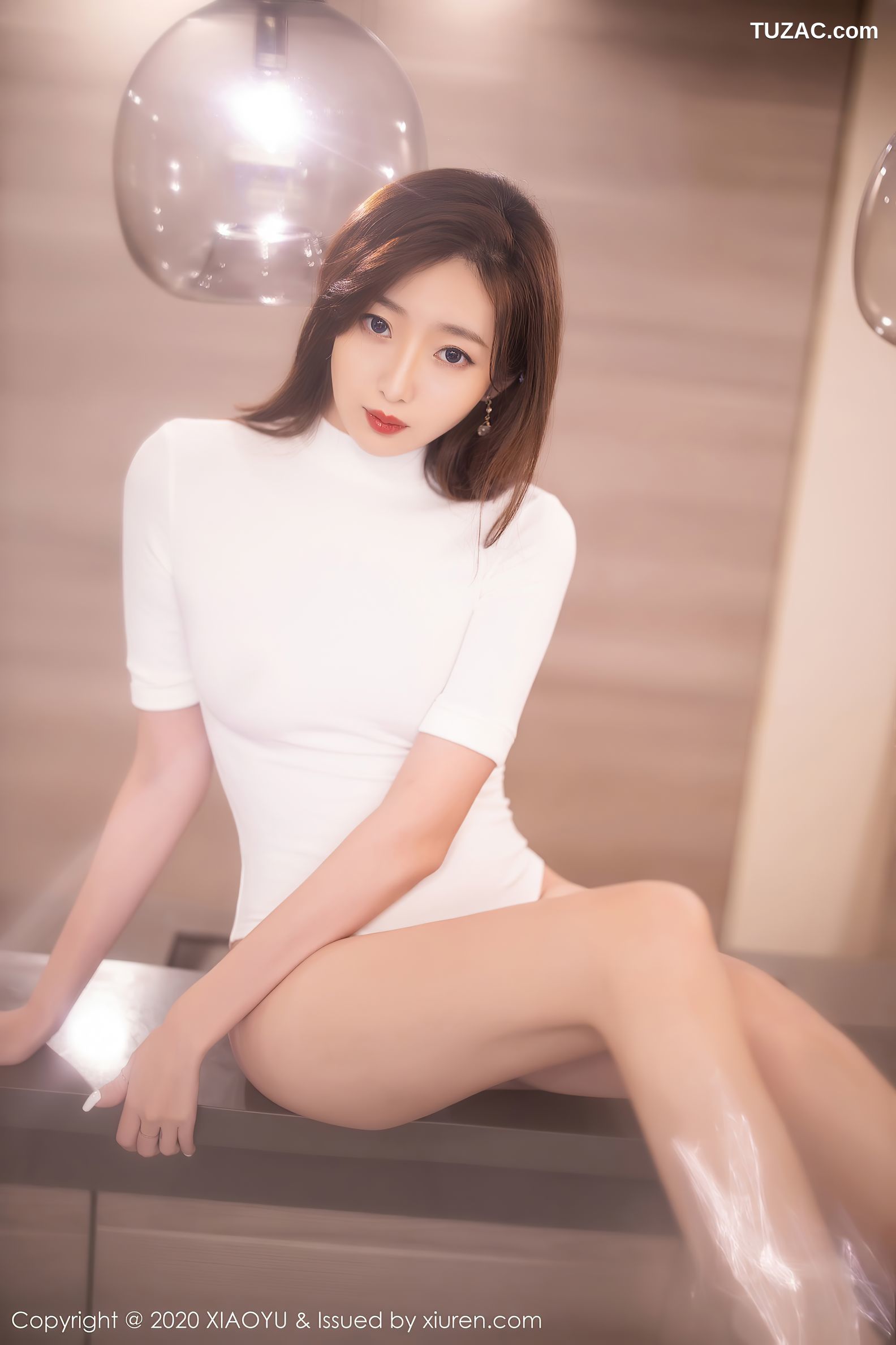 XiaoYu语画界-389-安琪Yee-《白色连体衣包裹曼妙有致娇躯》-2020.10.19