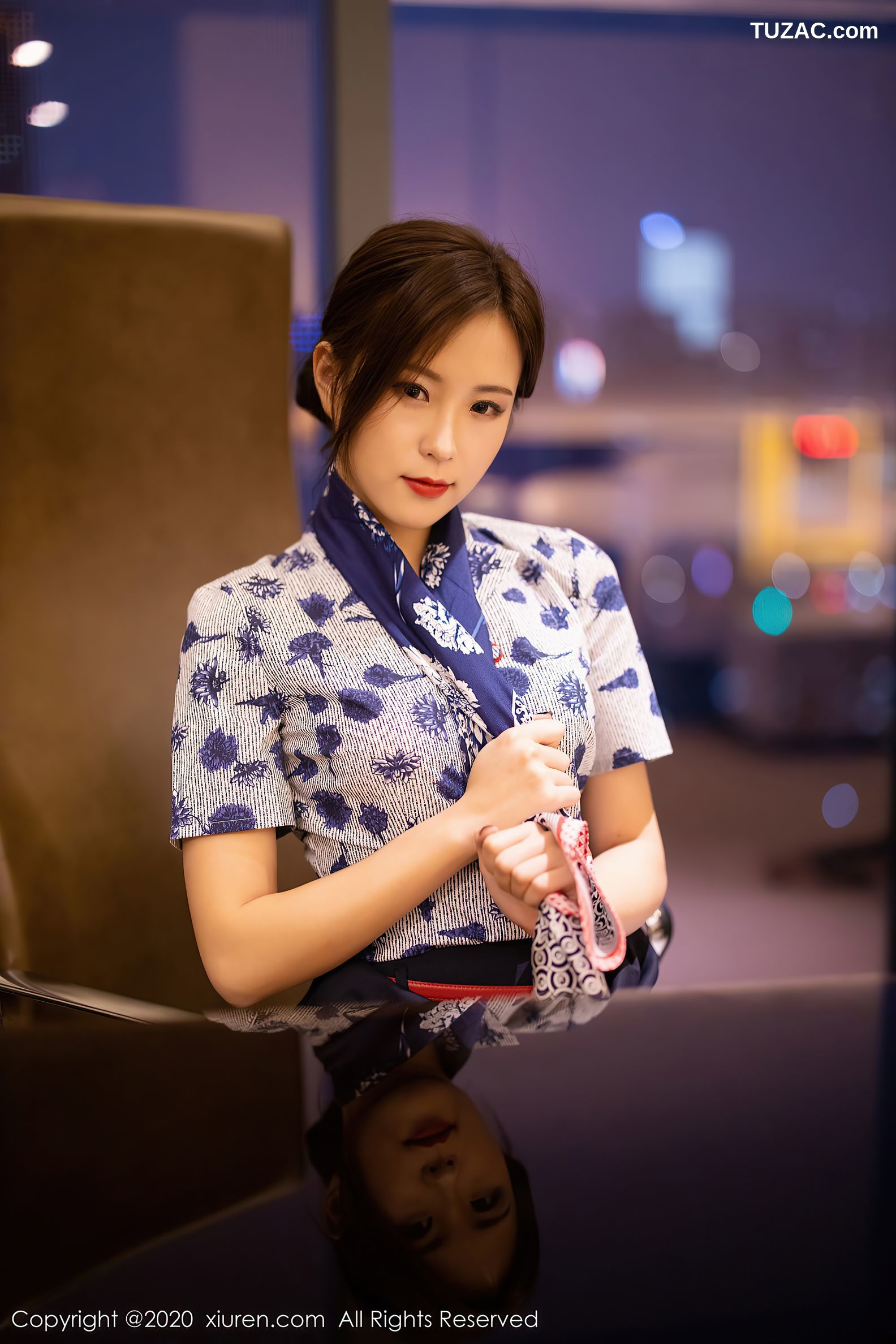 XiaoYu语画界-407-杨紫嫣-《黑丝美腿空乘制服系列》-2020.11.12