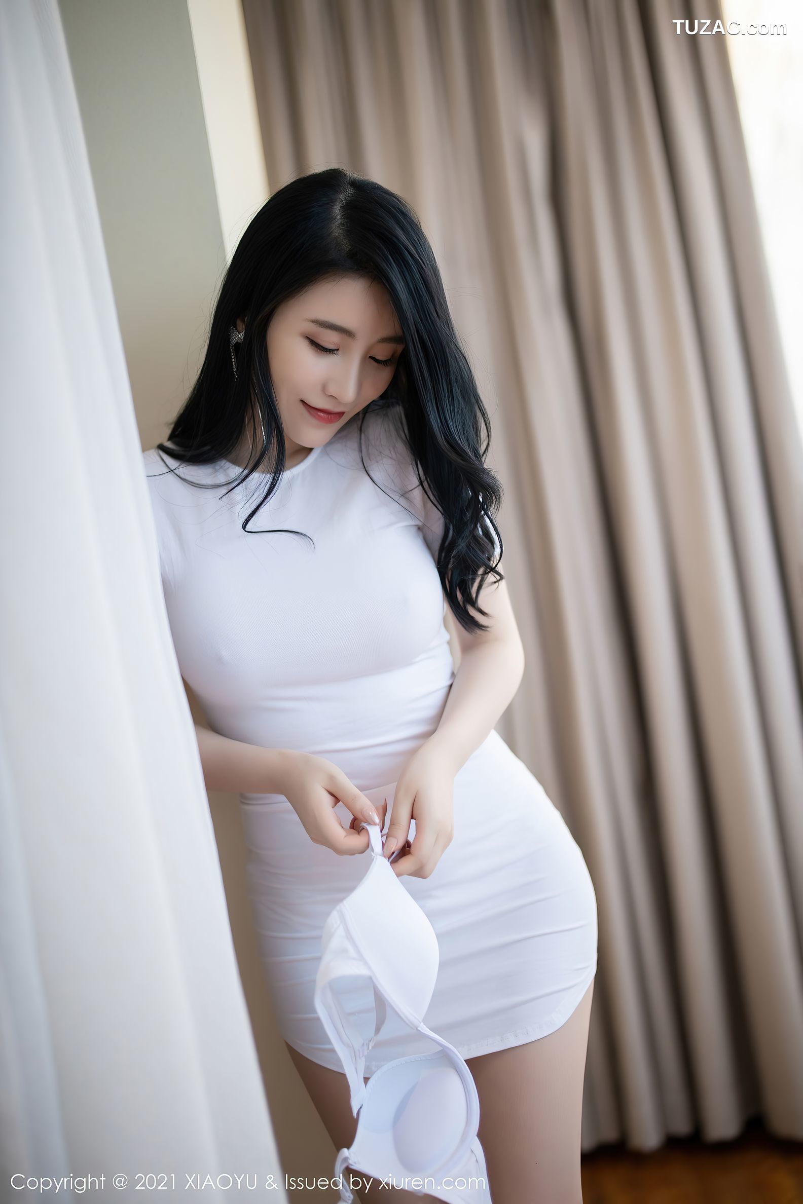 XiaoYu语画界-446-绯月樱-西双版纳旅拍-真空内衣豪乳-2021.01.07