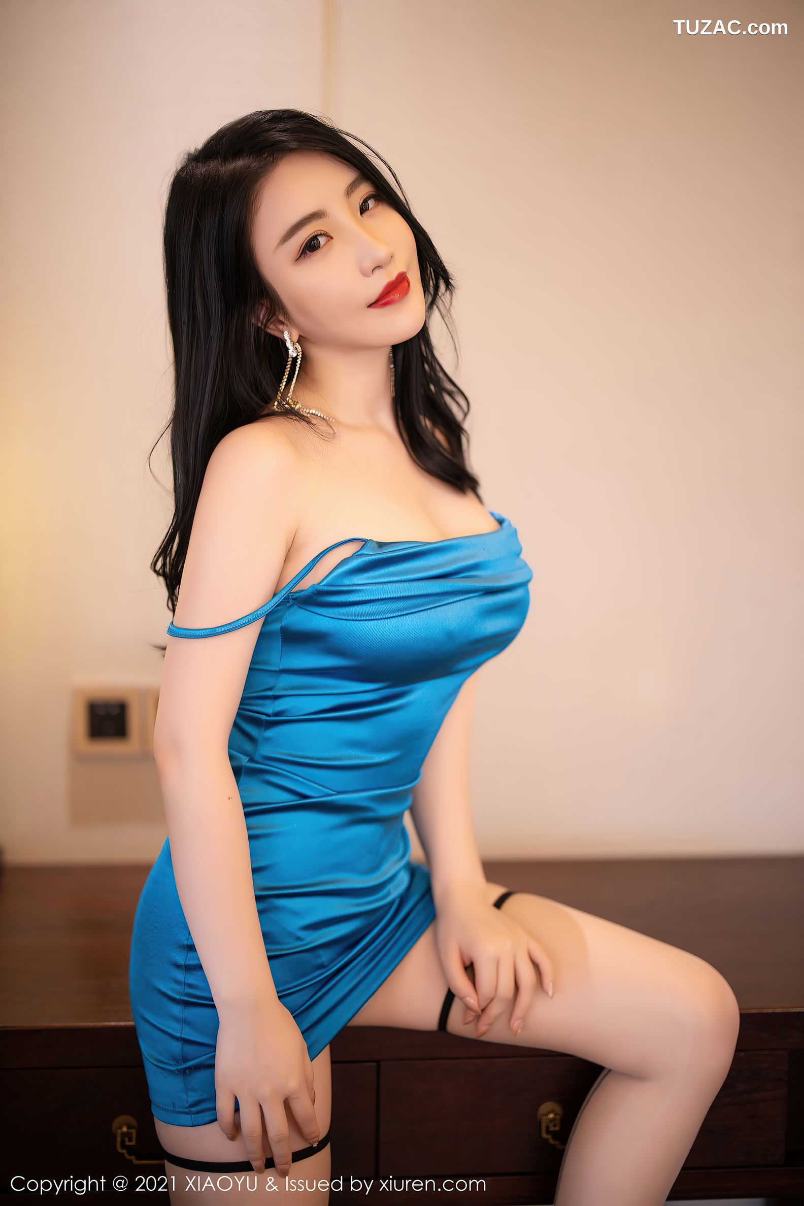 XiaoYu语画界-451-绯月樱-西双版纳旅拍-蓝色吊带裙-2021.01.14