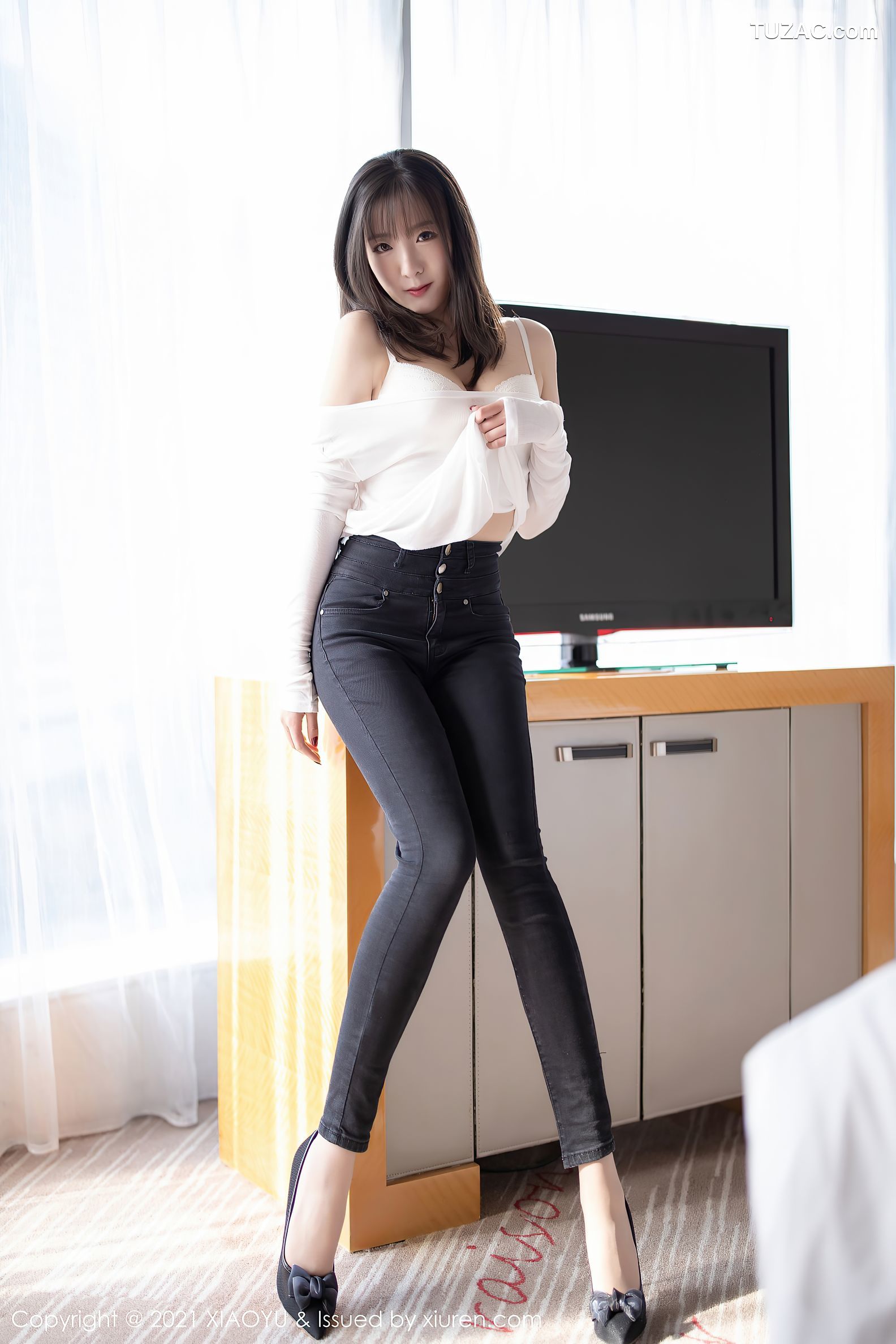 XiaoYu语画界-458-蜜桃酱-紧身牛仔裤肉丝-2021.01.25