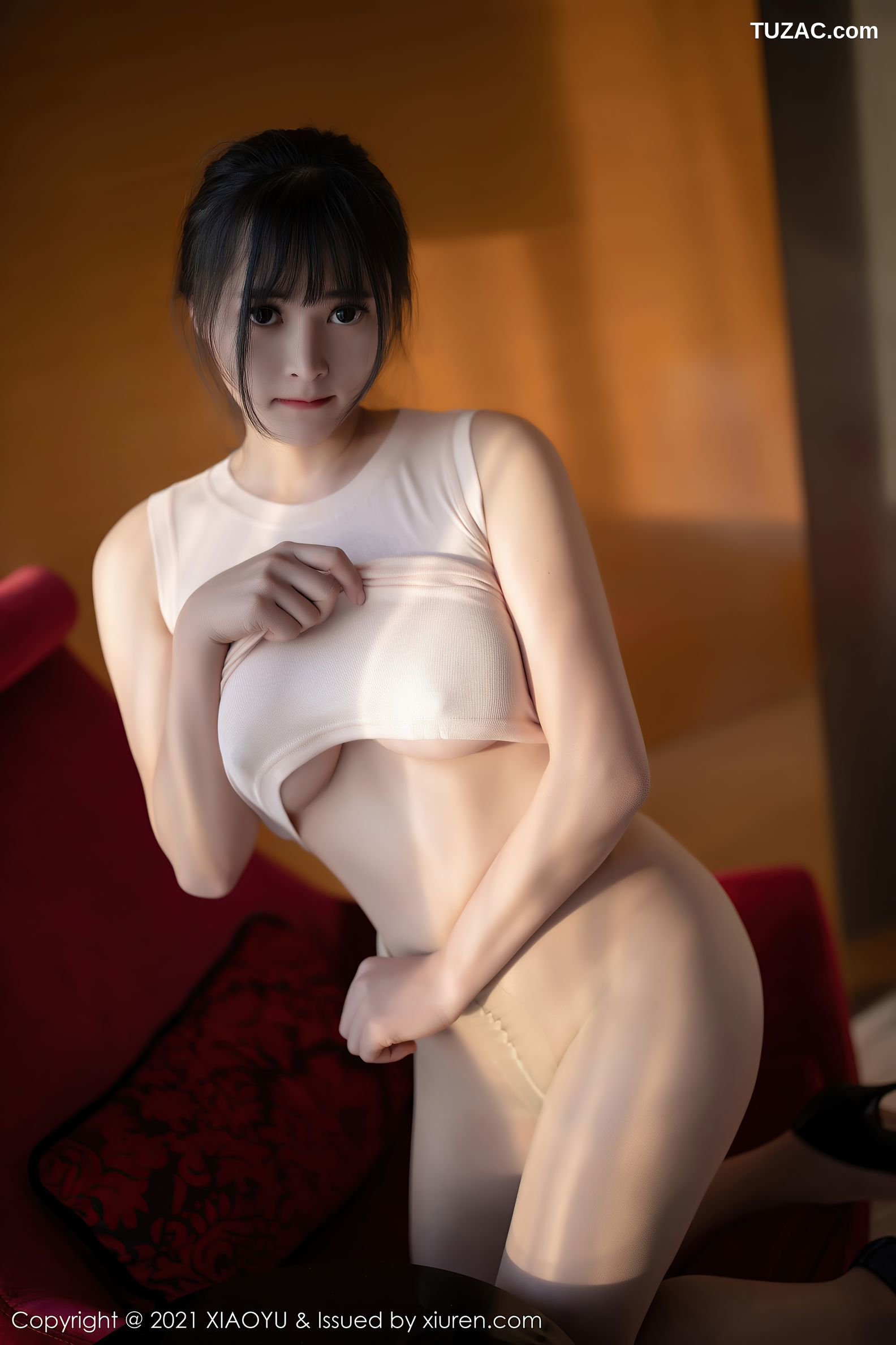 XiaoYu语画界-468-奈沐子-薄透视上衣真空激凸朦胧肉丝-2021.02.07