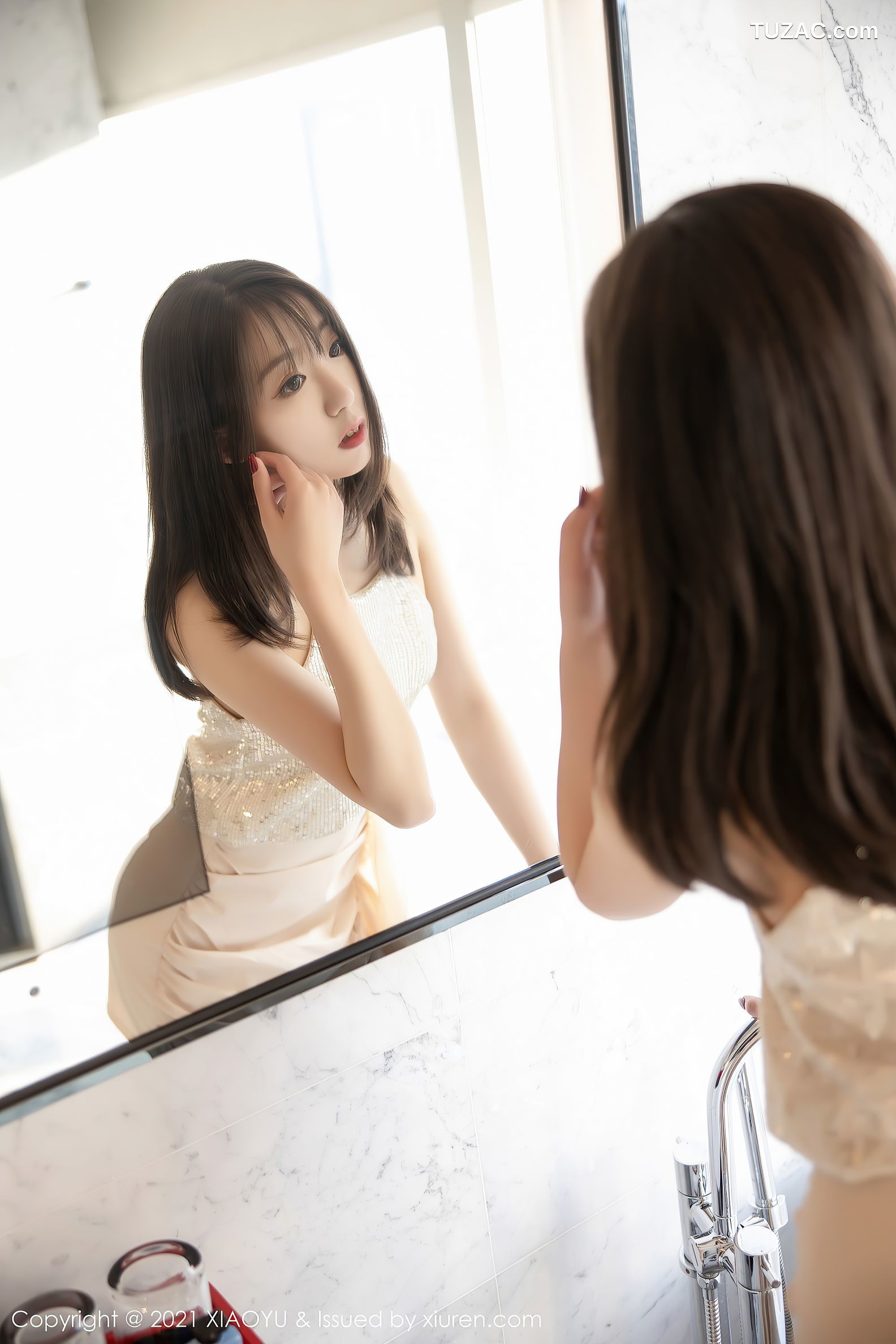 XiaoYu语画界-479-蜜桃酱-华丽都市ol主题肉丝翘臀诱惑-2021.03.02