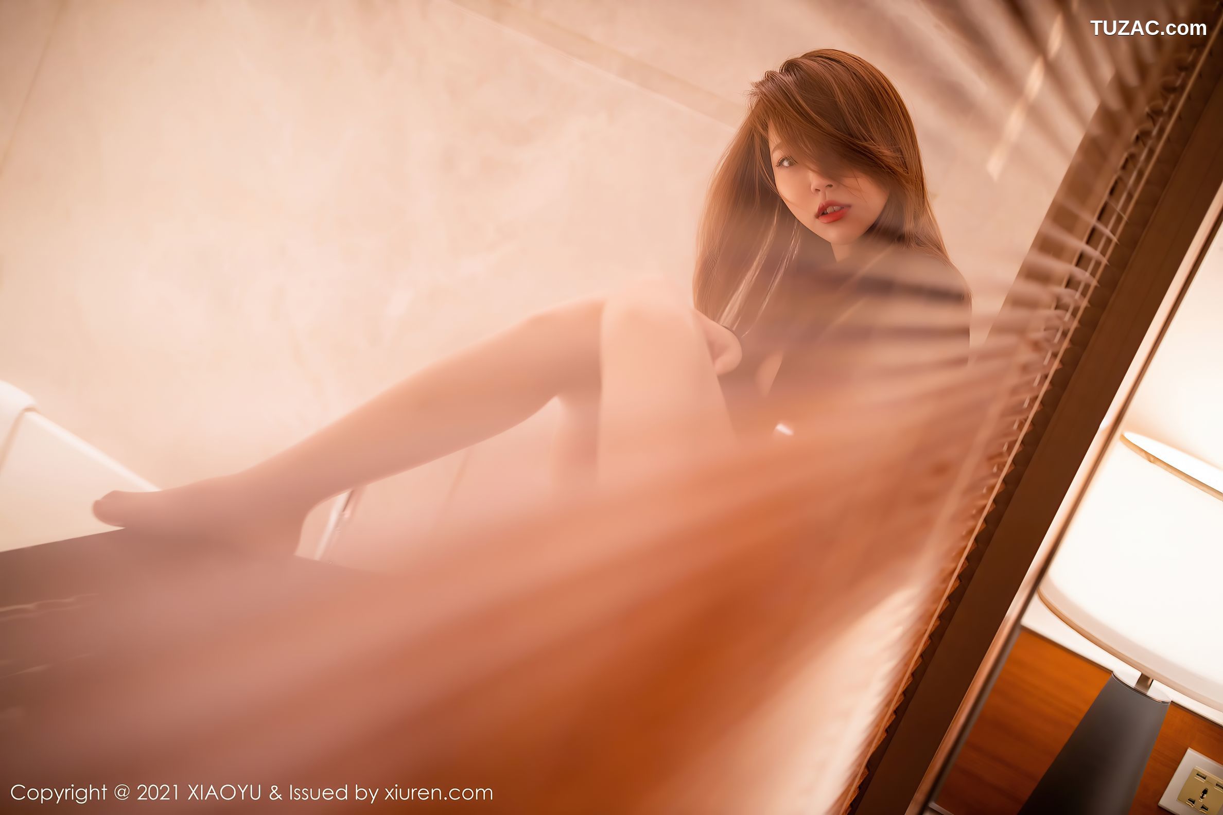 XiaoYu语画界-483-冯木木-浴室黑色连体衣-2021.03.08