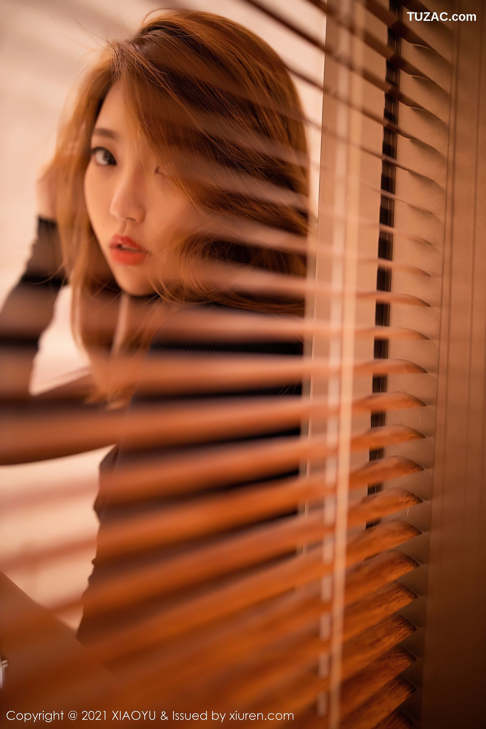 XiaoYu语画界-483-冯木木-浴室黑色连体衣-2021.03.08