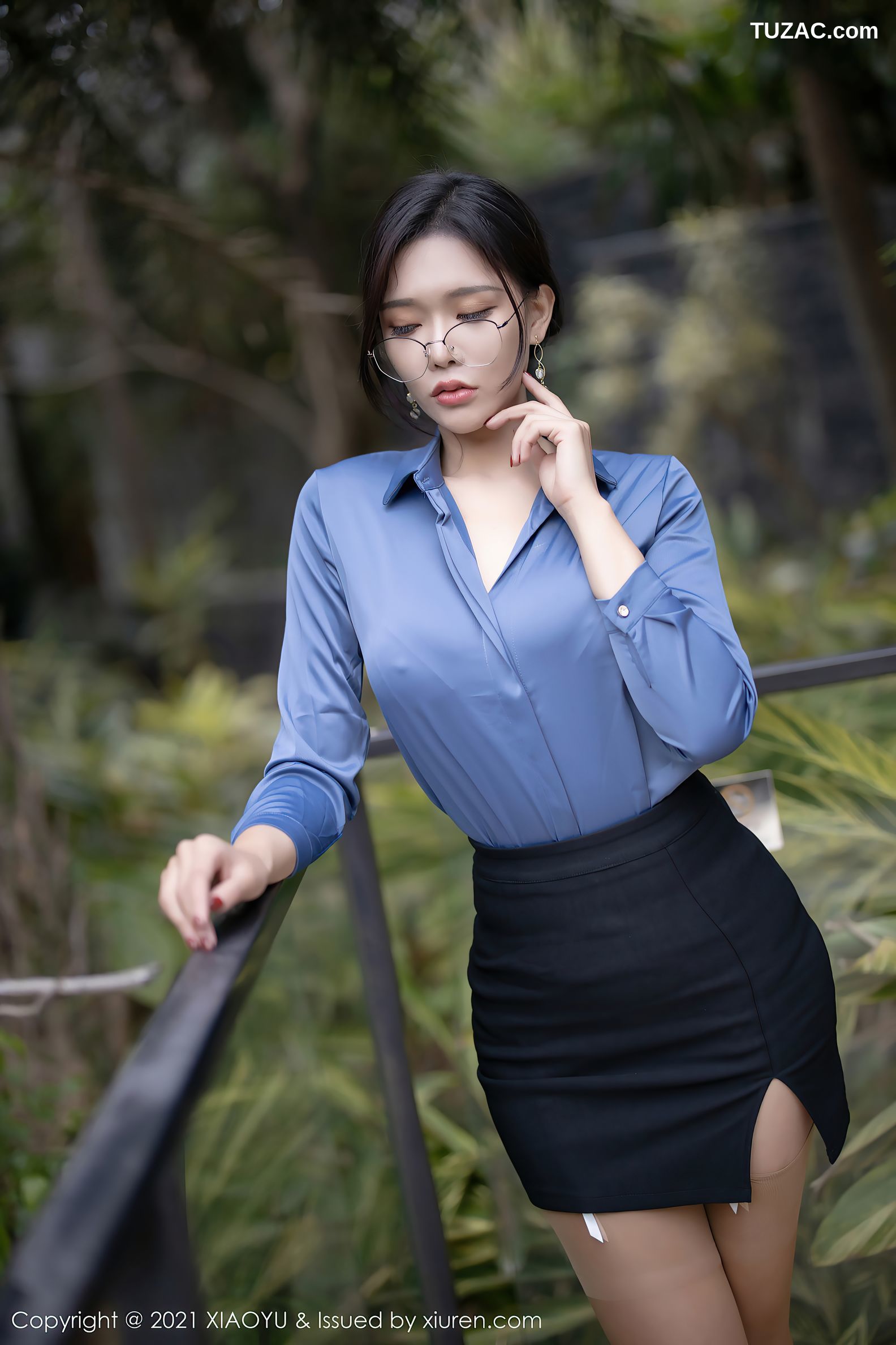 XiaoYu语画界-490-娜比-眼镜ol秘书制服蕾丝吊带袜-2021.03.17