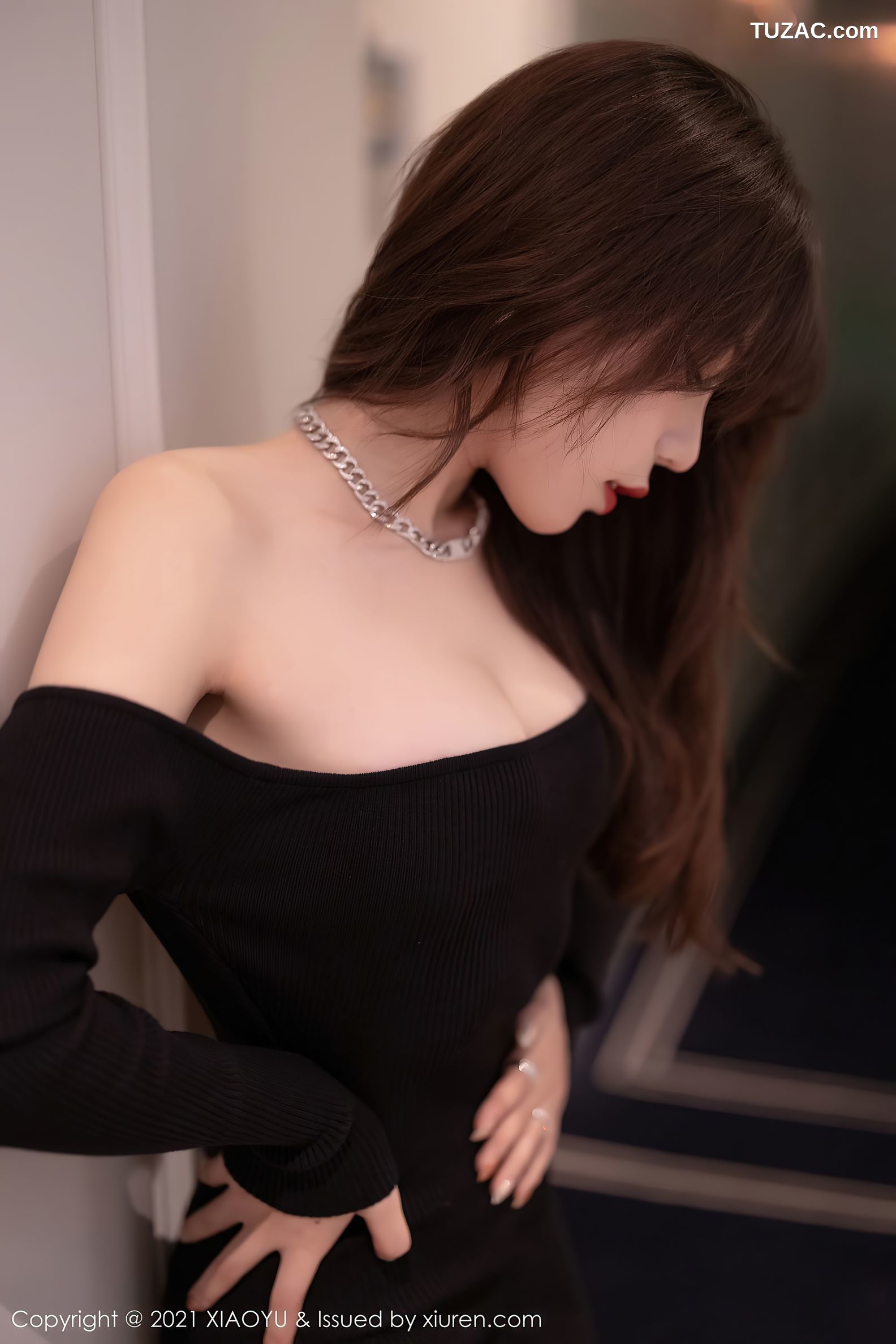 XiaoYu语画界-502-芝芝-露背礼裙肉丝-2021.04.06