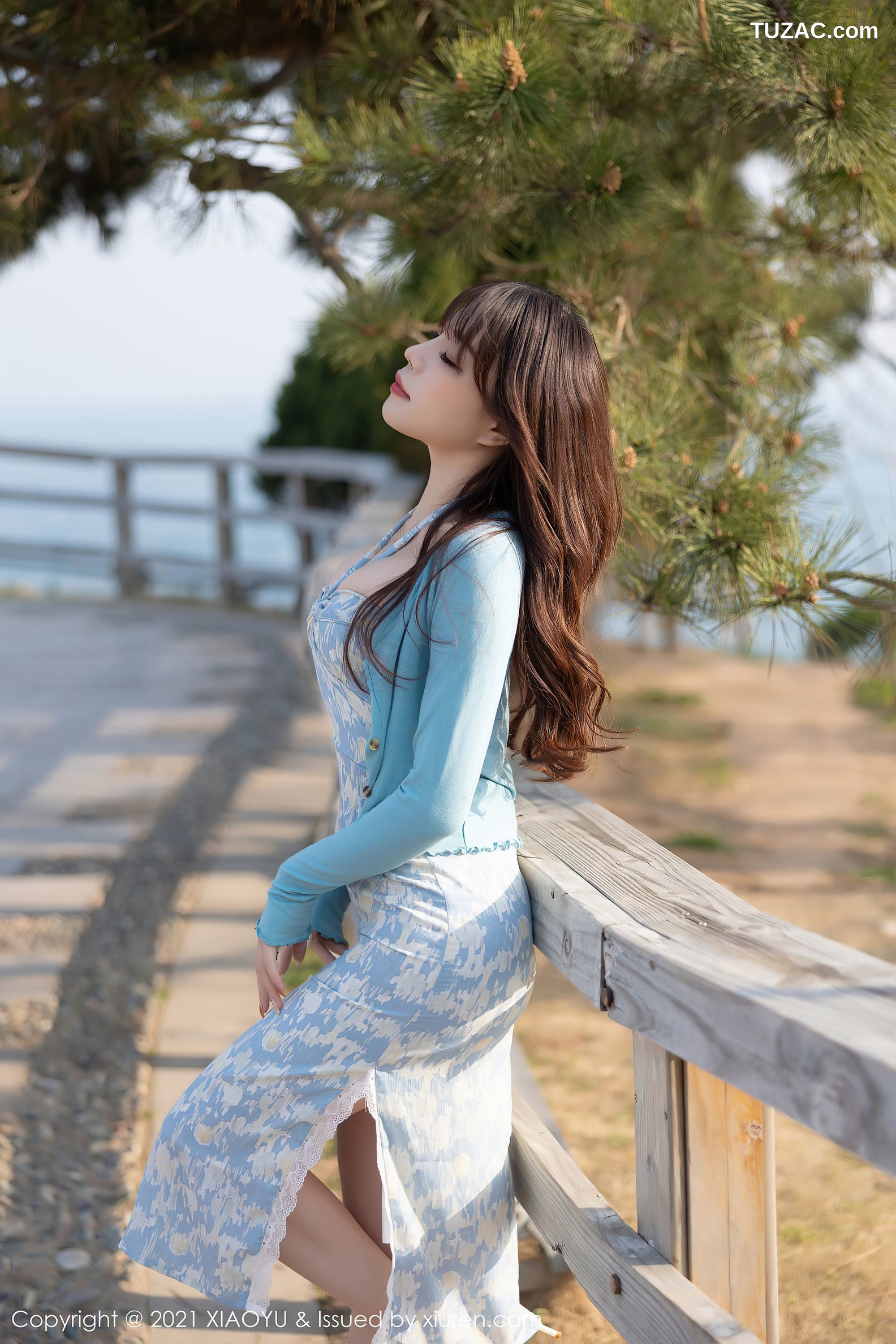 XiaoYu语画界-526-芝芝-青岛旅拍-性感内衣肉丝-2021.05.12