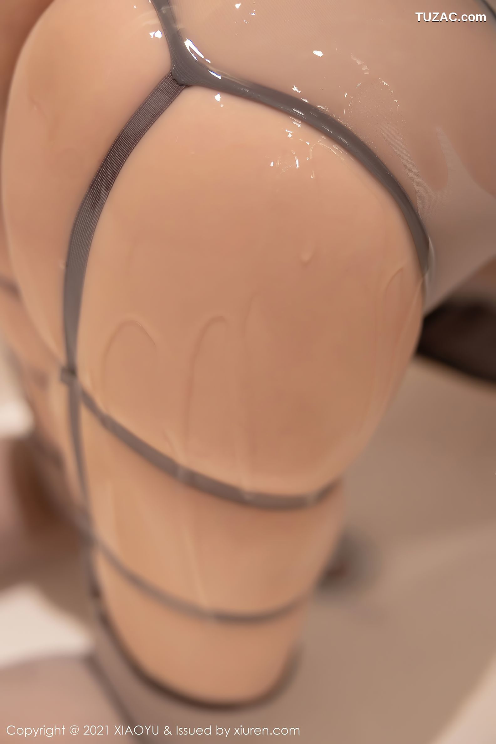 XiaoYu语画界-532-豆瓣酱-浴缸魅惑情趣内衣黑丝吊带袜湿身-2021.05.20