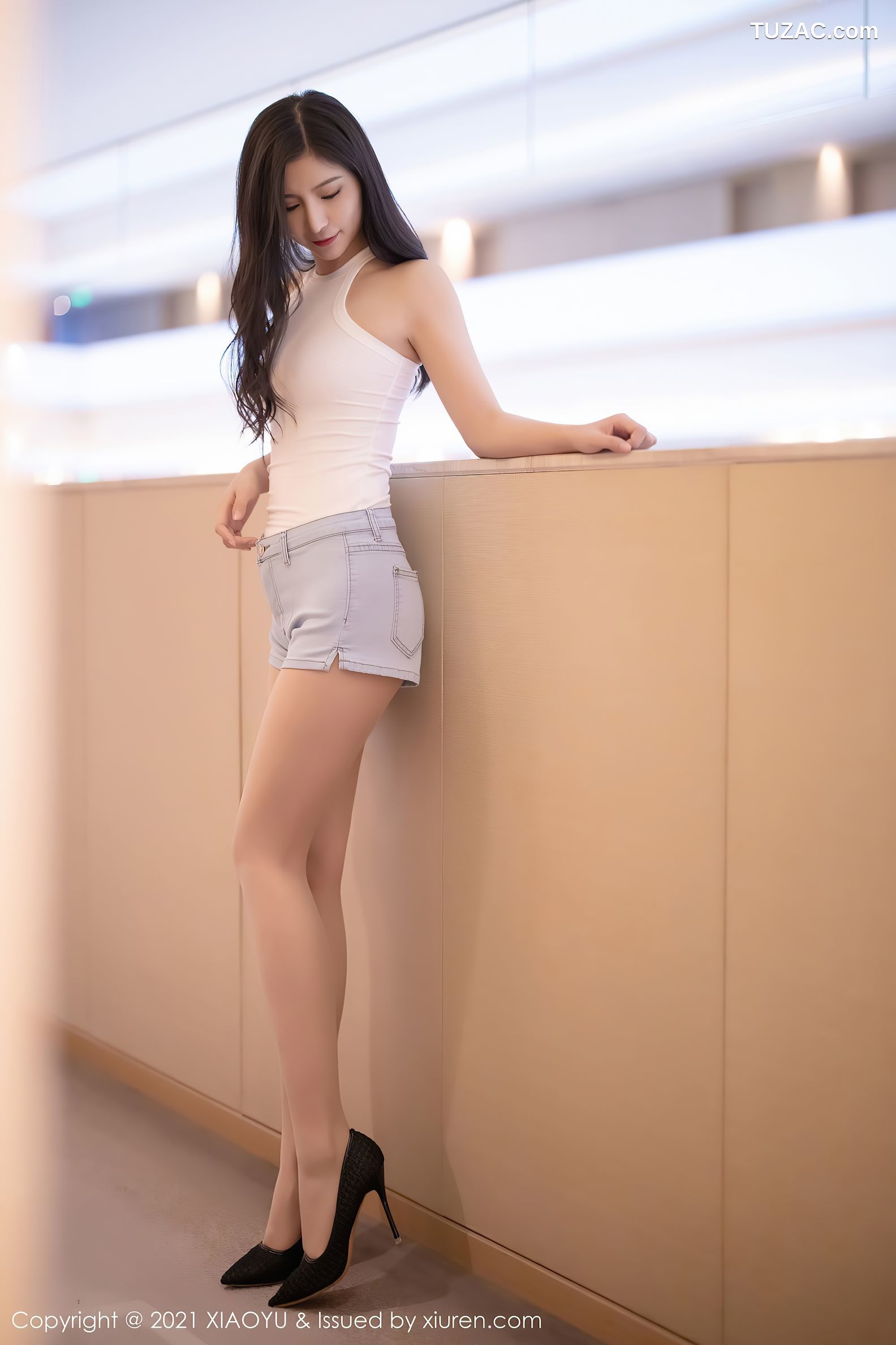 XiaoYu语画界-540-小蛮妖-牛仔短裤薄透服饰-2021.06.01