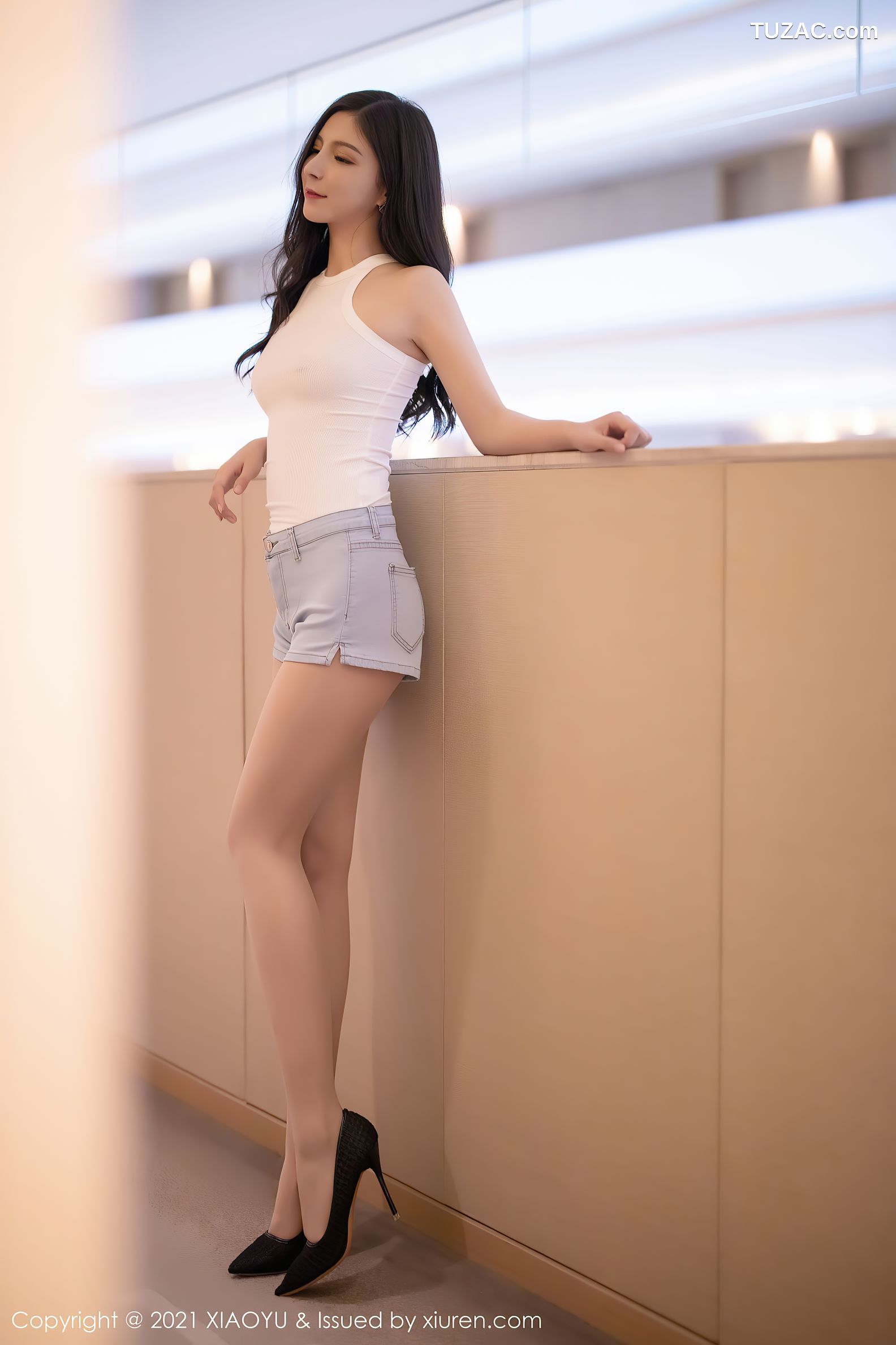 XiaoYu语画界-540-小蛮妖-牛仔短裤薄透服饰-2021.06.01