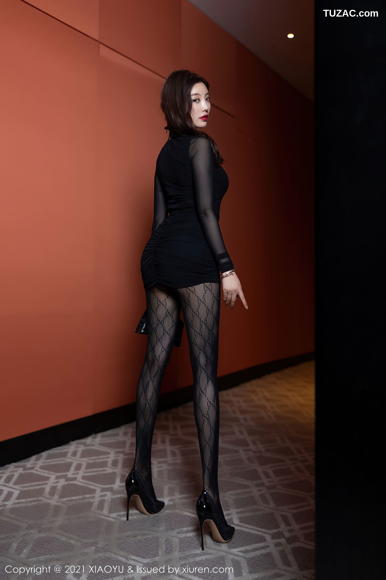 XiaoYu语画界-548-杨晨晨-性感内衣黑丝网袜诱惑-2021.06.11