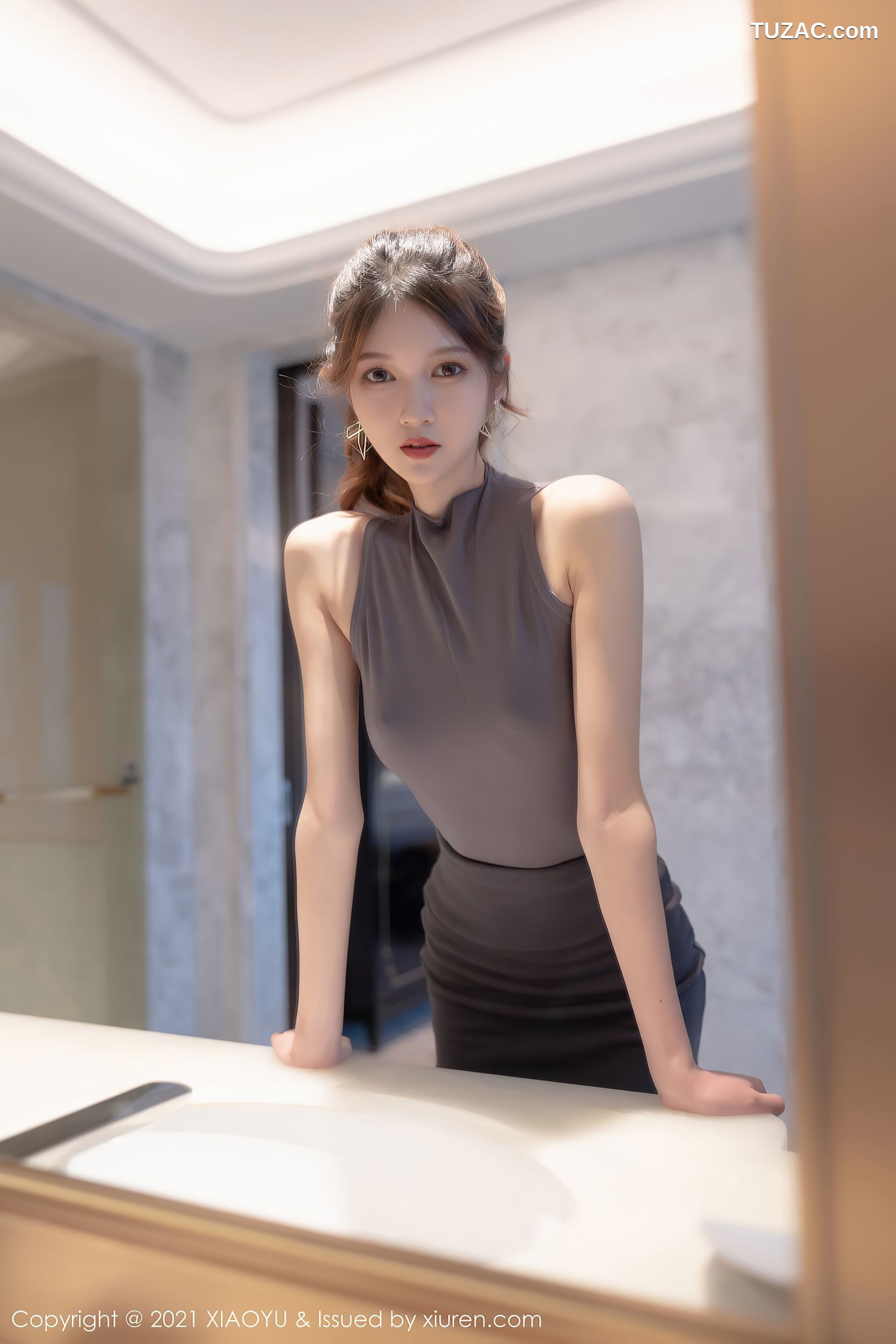 XiaoYu语画界-599-程程程-典雅都市OL主题撩裙肉丝-2021.08.24