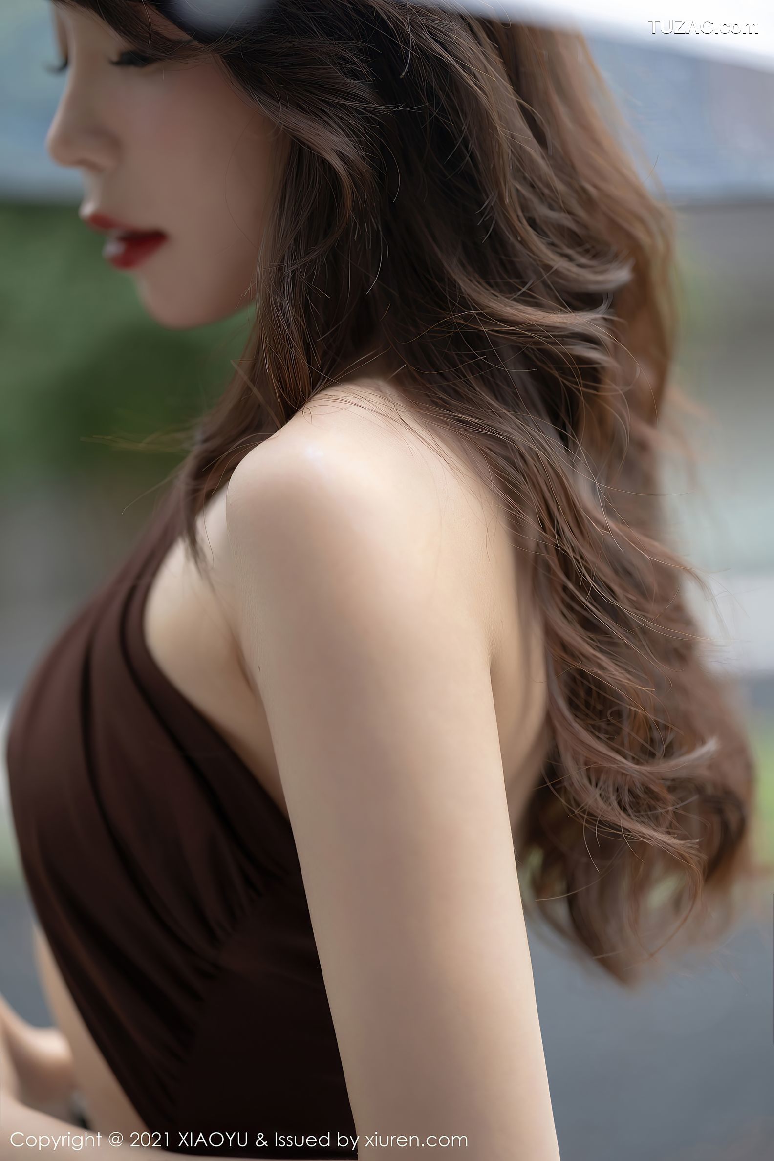 XiaoYu语画界-601-芝芝-礼裙丁字裤黑丝吊带袜-2021.08.26