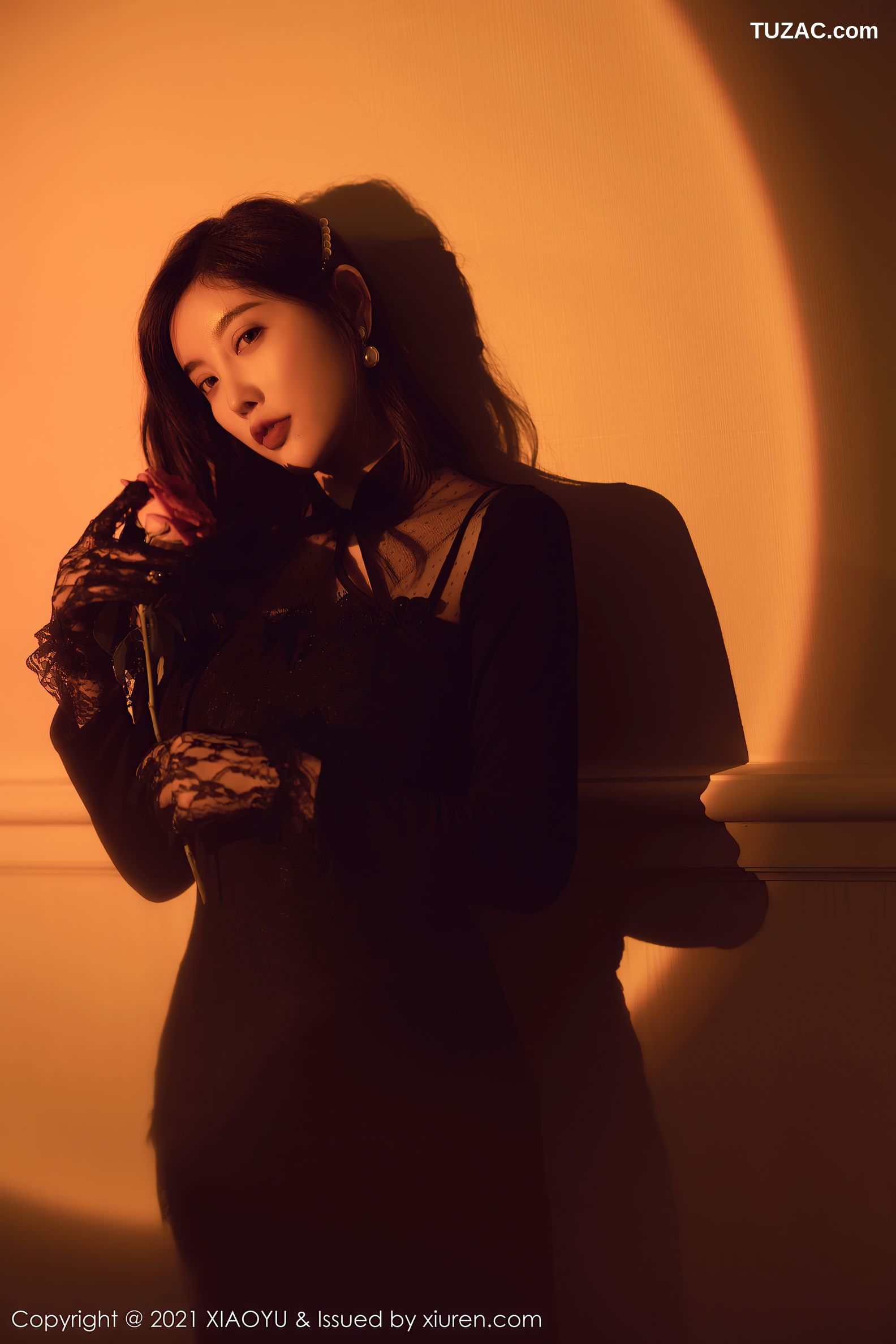 XiaoYu语画界-612-杨晨晨Sugar-白月光与朱砂痣-吊带黑丝-2021.09.10