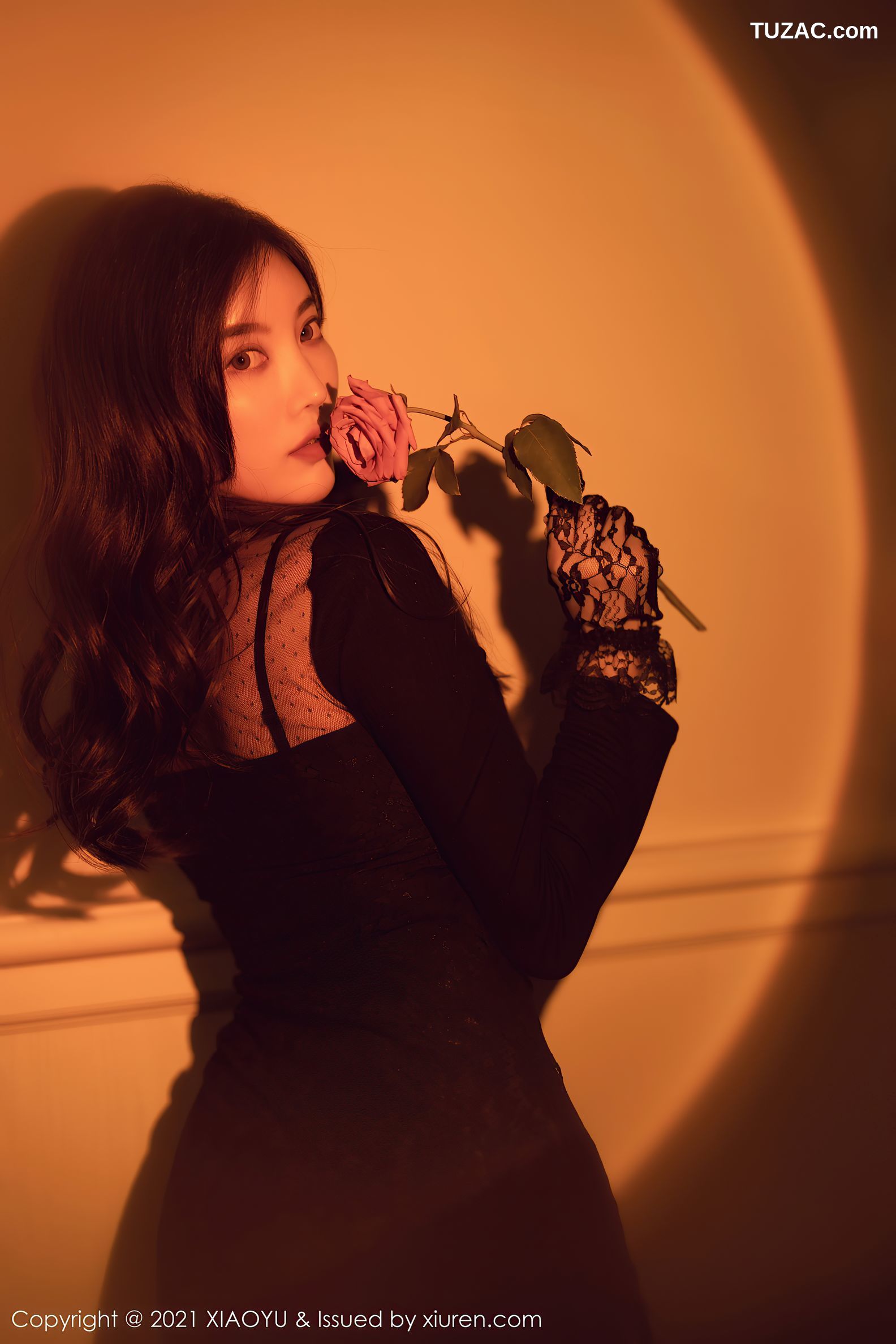 XiaoYu语画界-612-杨晨晨Sugar-白月光与朱砂痣-吊带黑丝-2021.09.10