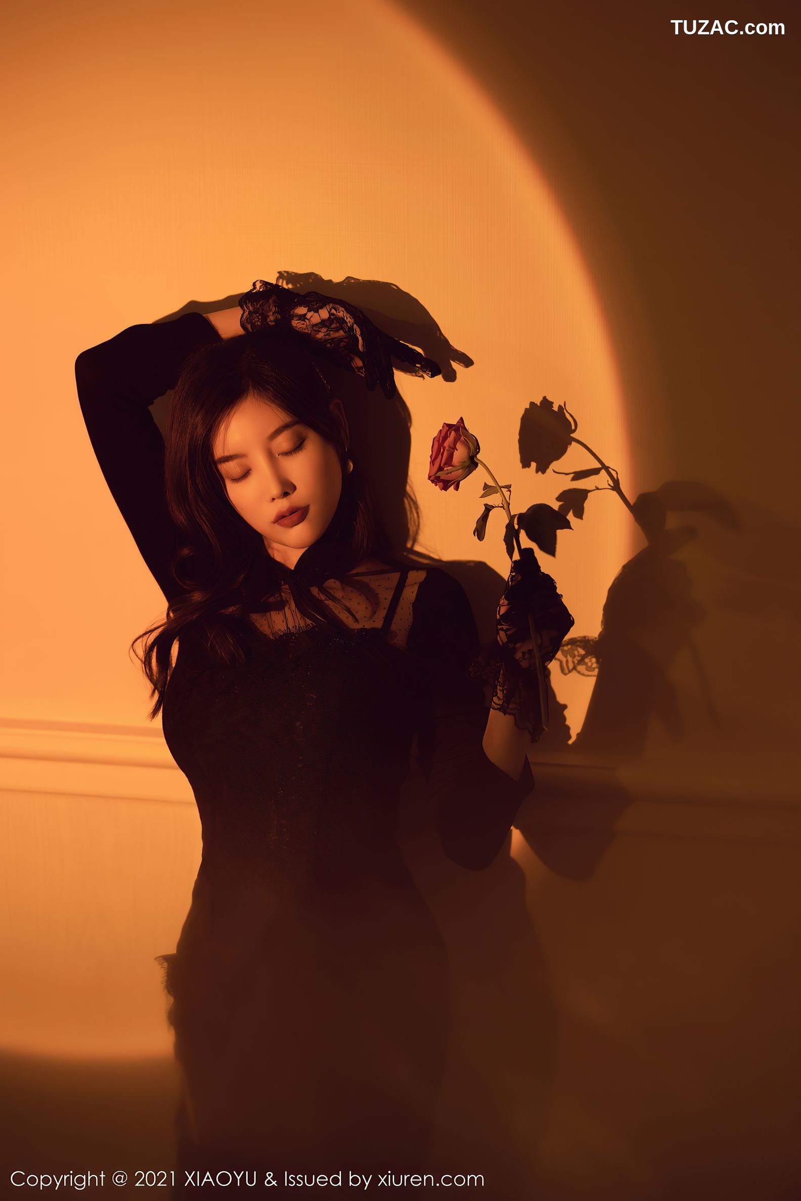 XiaoYu语画界-612-杨晨晨Sugar-白月光与朱砂痣-吊带黑丝-2021.09.10