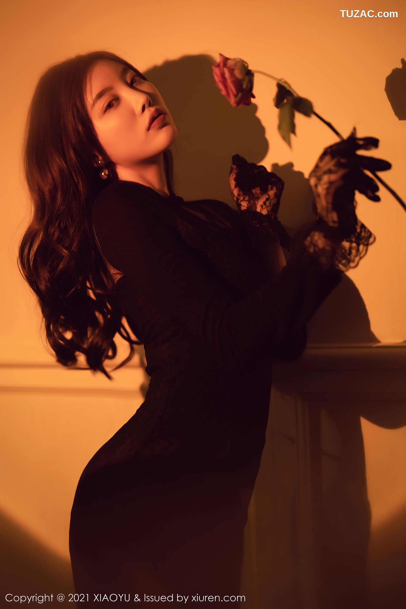 XiaoYu语画界-612-杨晨晨Sugar-白月光与朱砂痣-吊带黑丝-2021.09.10
