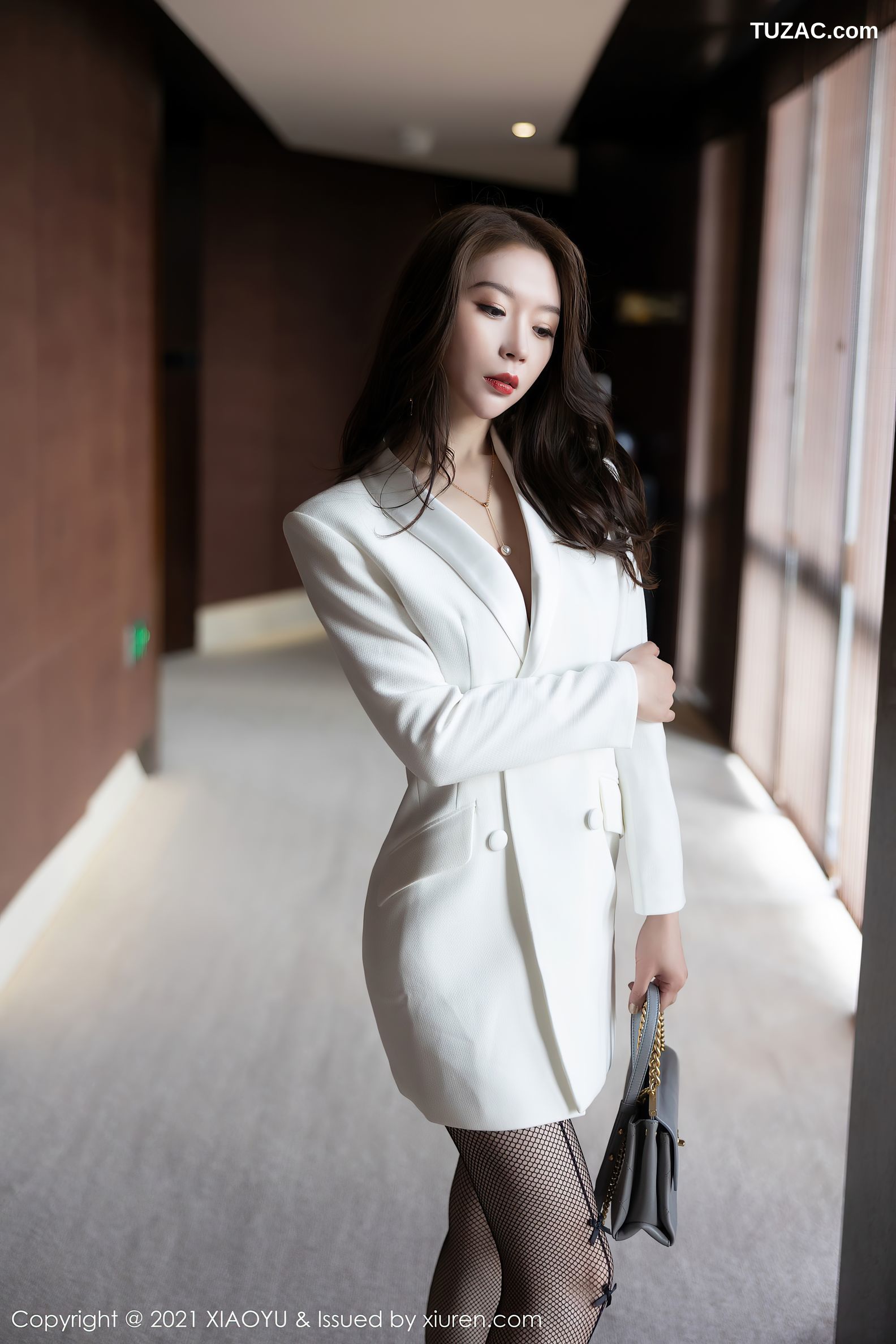 XiaoYu语画界-646-梦心月-黑色情趣内衣黑丝渔网-2021.11.03
