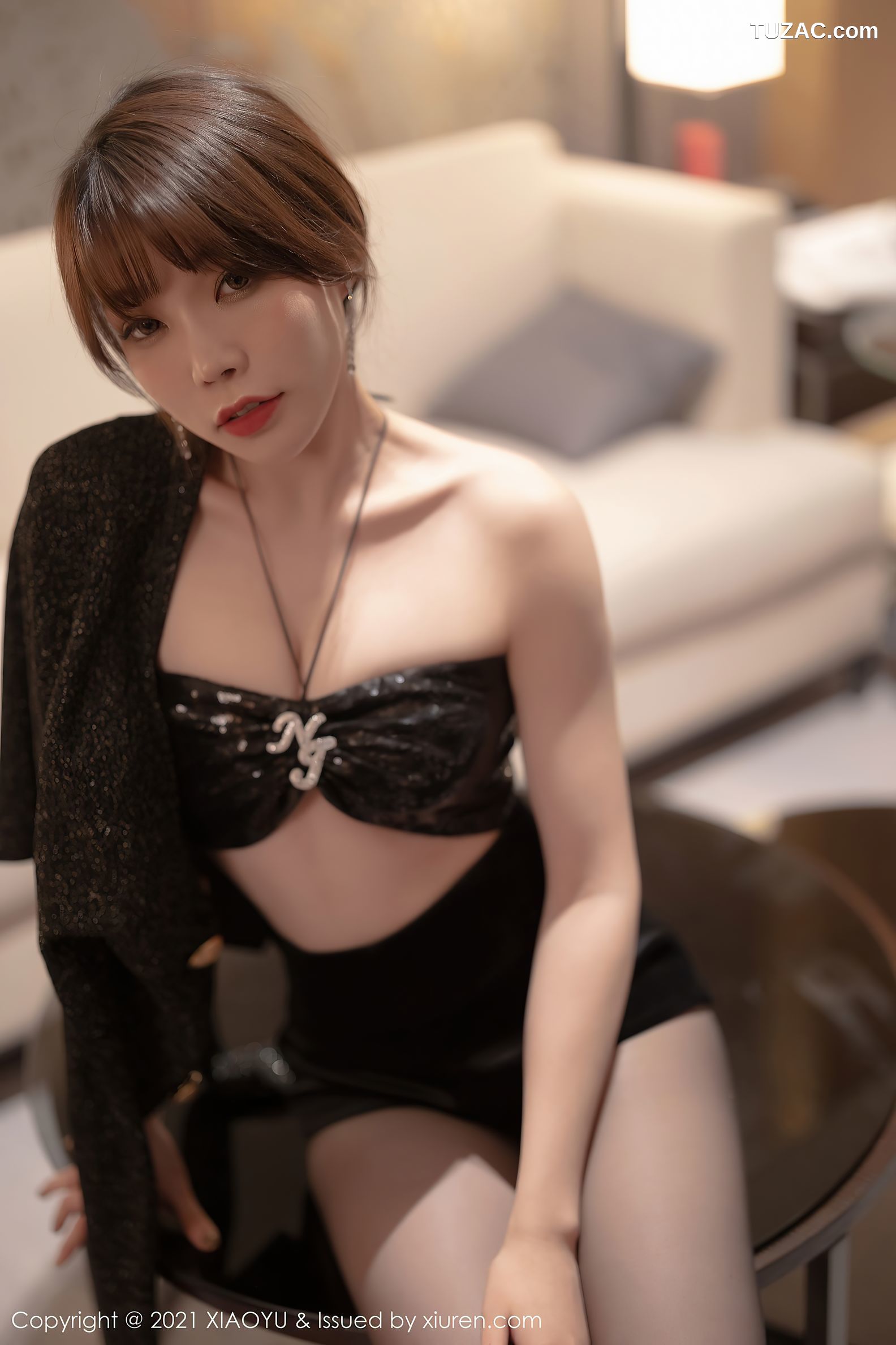 XiaoYu语画界-674-芝芝Booty-床上蕾丝内衣黑丝-2021.12.13