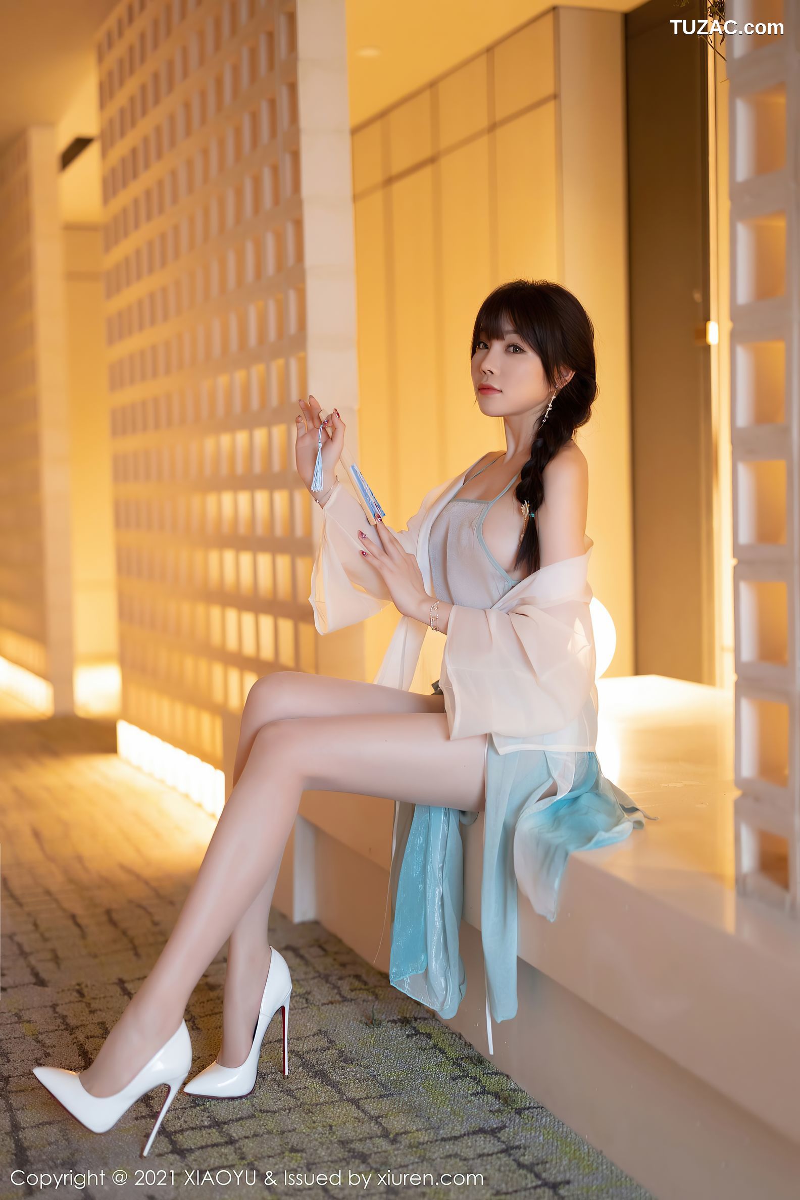 XiaoYu语画界-679-芝芝Booty-古韵着装超薄肉丝火辣身材-2021.12.20