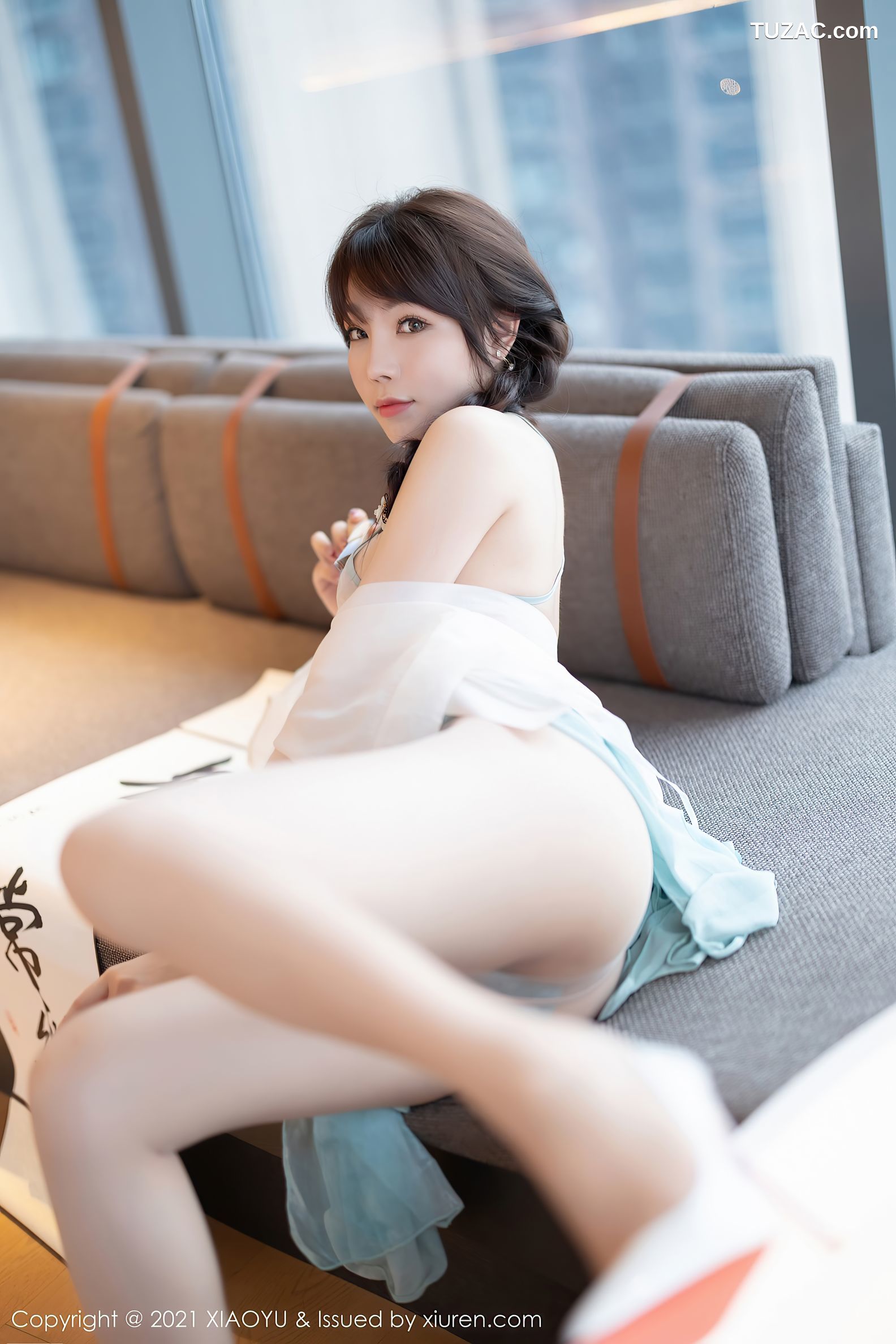 XiaoYu语画界-679-芝芝Booty-古韵着装超薄肉丝火辣身材-2021.12.20
