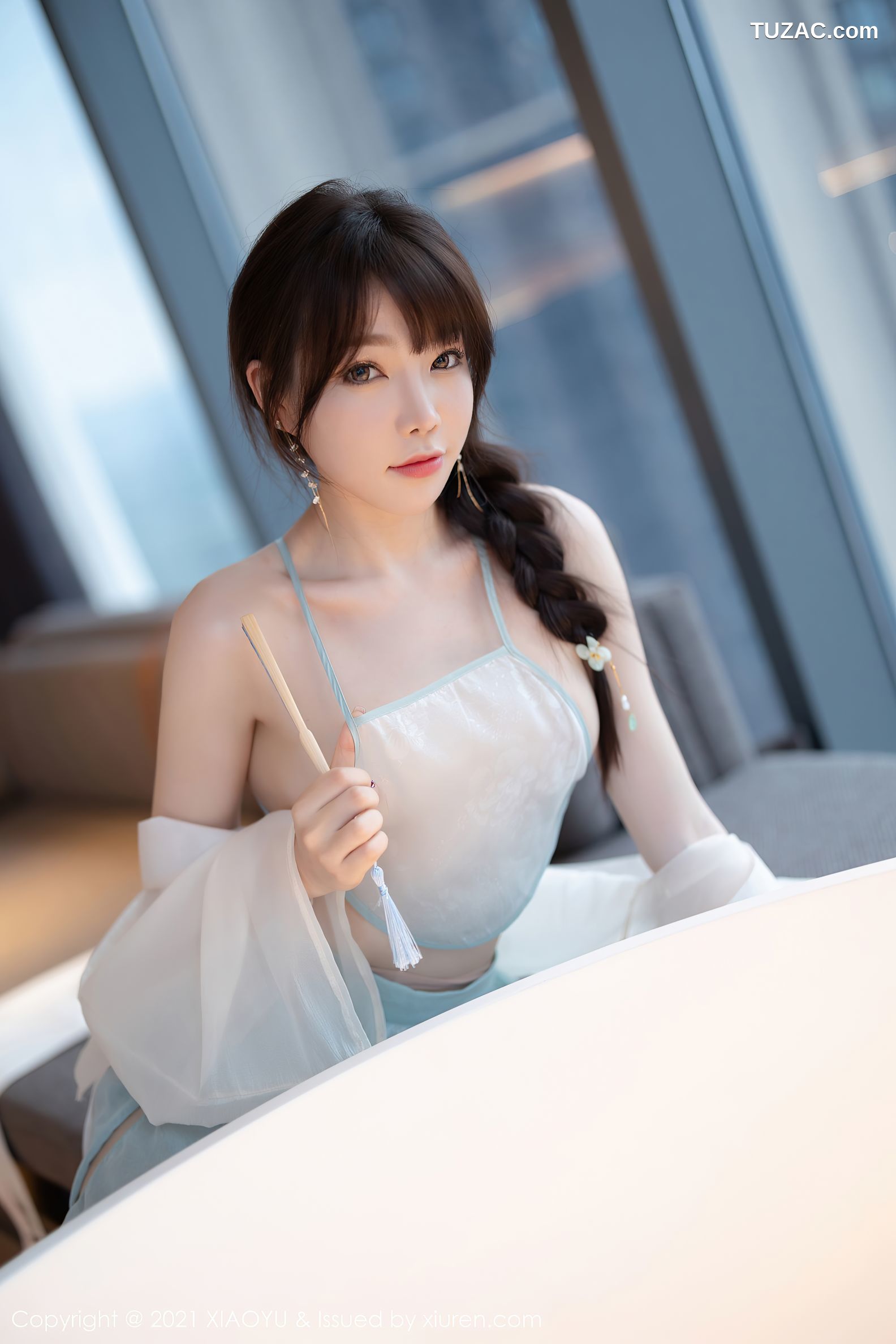 XiaoYu语画界-679-芝芝Booty-古韵着装超薄肉丝火辣身材-2021.12.20