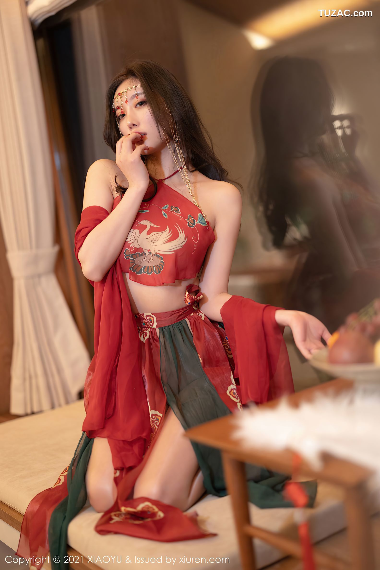 XiaoYu语画界-688-杨晨晨Sugar-丽江心愿旅拍红色古装肚兜-2021.12.31
