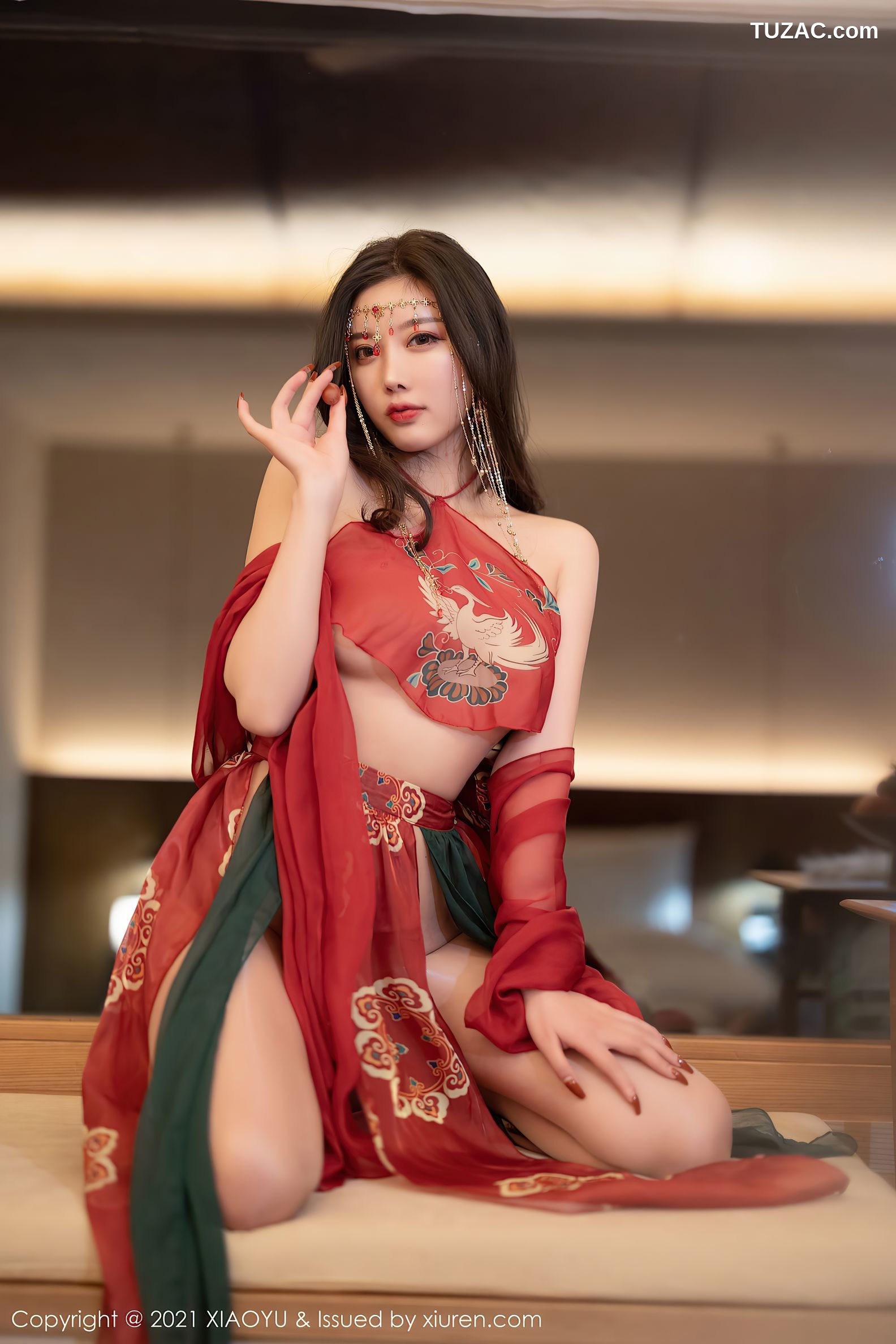 XiaoYu语画界-688-杨晨晨Sugar-丽江心愿旅拍红色古装肚兜-2021.12.31