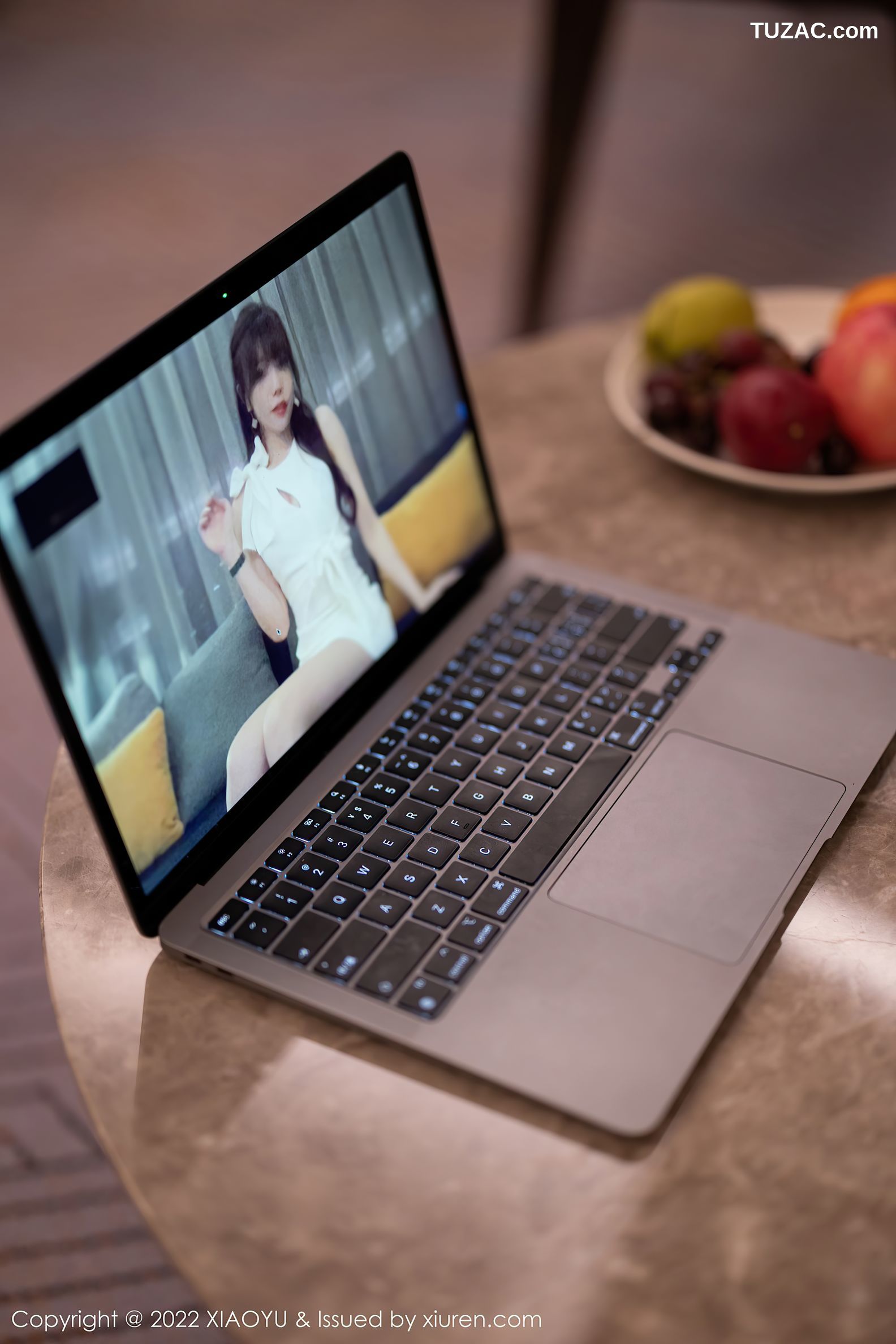 XiaoYu语画界-704-芝芝Booty-白色连衣裙蕾丝内衣肉丝-2022.01.25