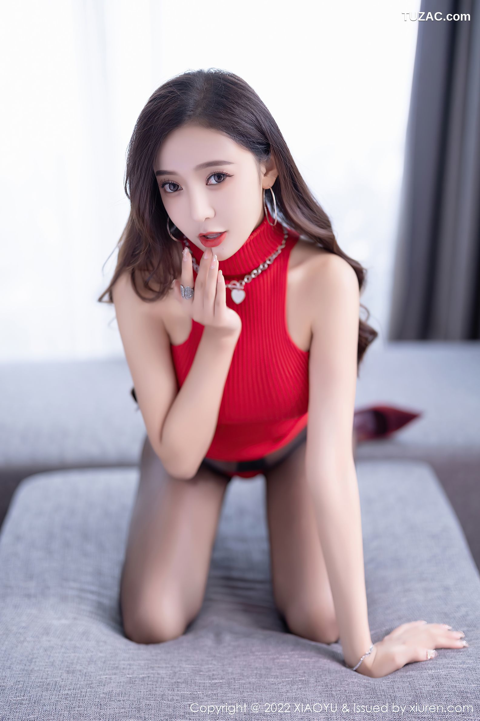 XiaoYu语画界-723-王馨瑶Yanni-惠州旅拍红色毛衣黑丝-2022.02.24