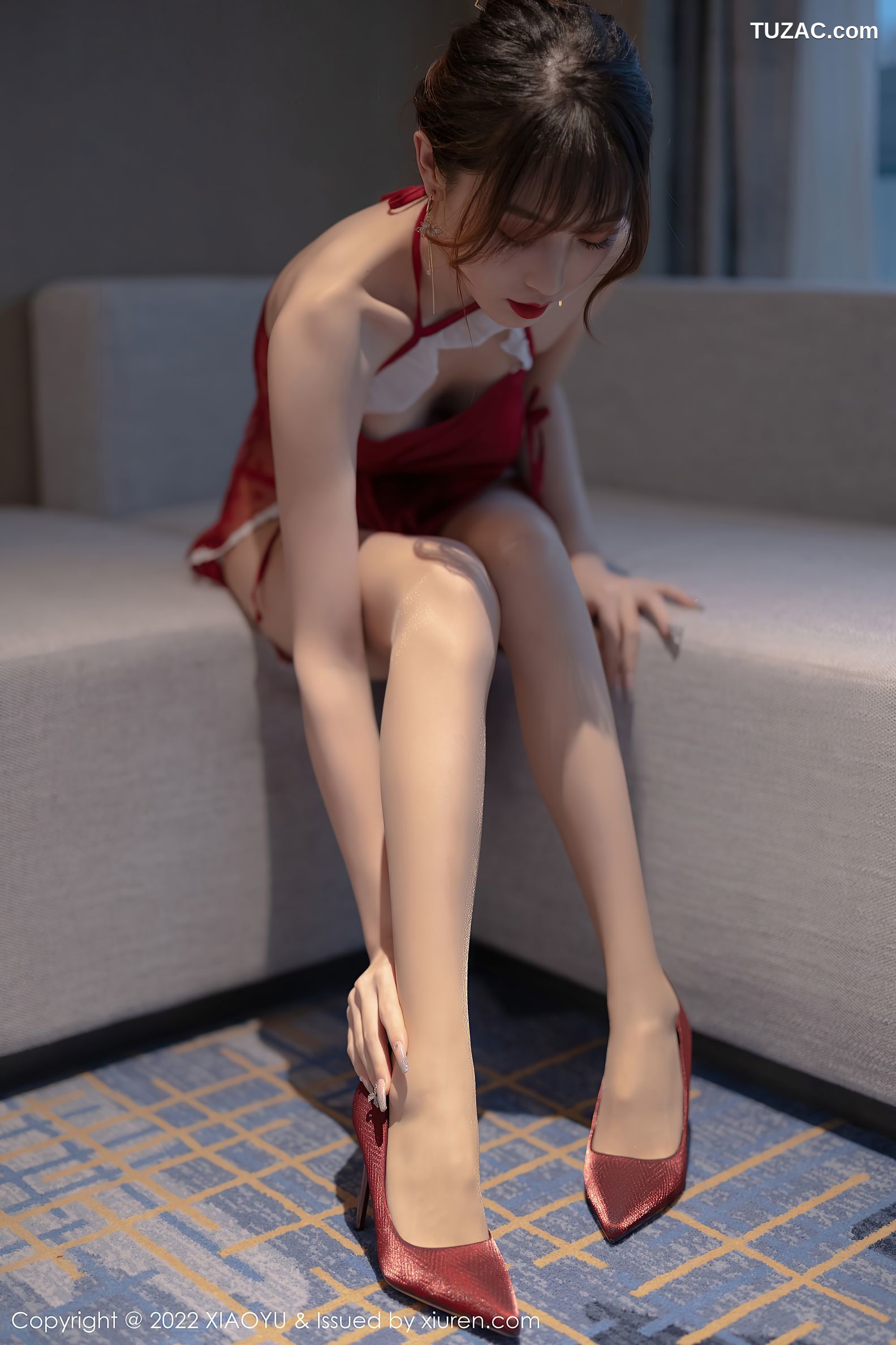 XiaoYu语画界-769-林星阑-性感红色肩服饰肉丝-2022.05.04