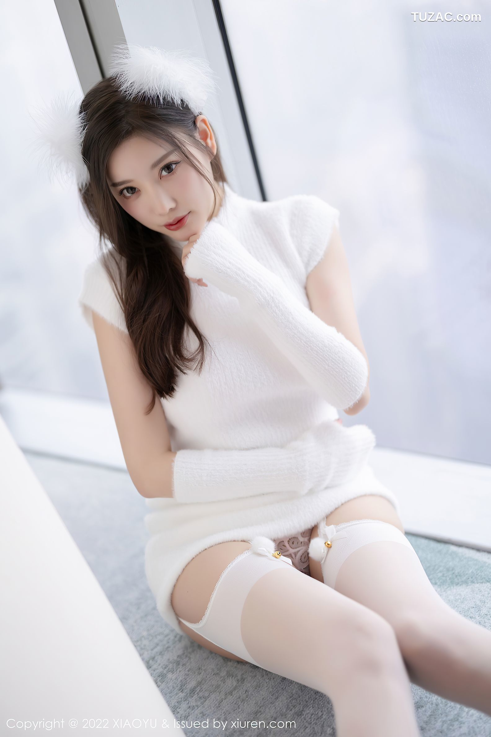 XiaoYu语画界-777-杨晨晨Yome-白色收身服饰白丝吊带袜-2022.05.13