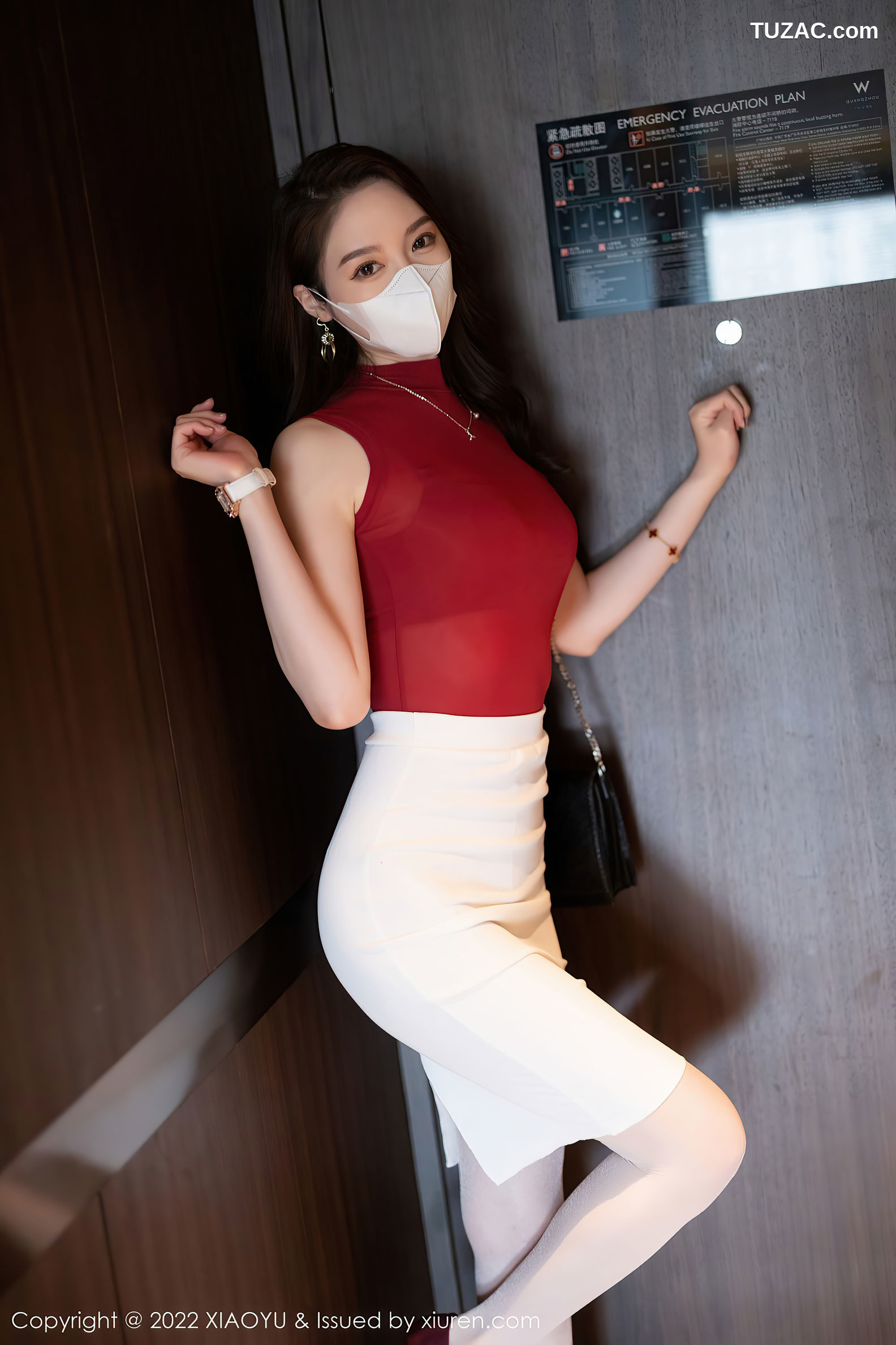 XiaoYu语画界-814-梦心玥-性感收身上衣白短裙红色内衣肉丝-2022.07.06