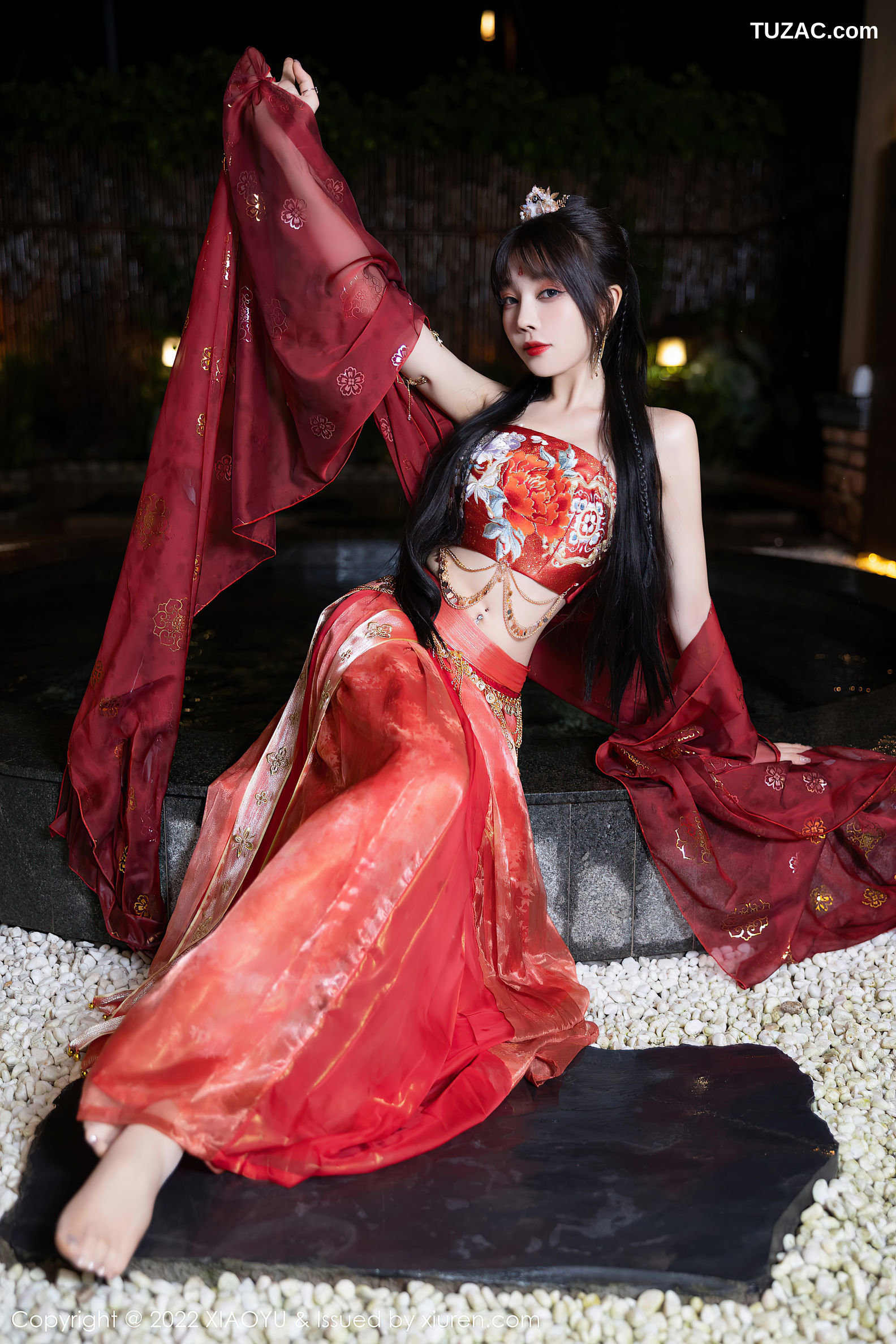 XiaoYu语画界-827-徐莉芝Booty-泳池红色轻透古装服饰-2022.07.25