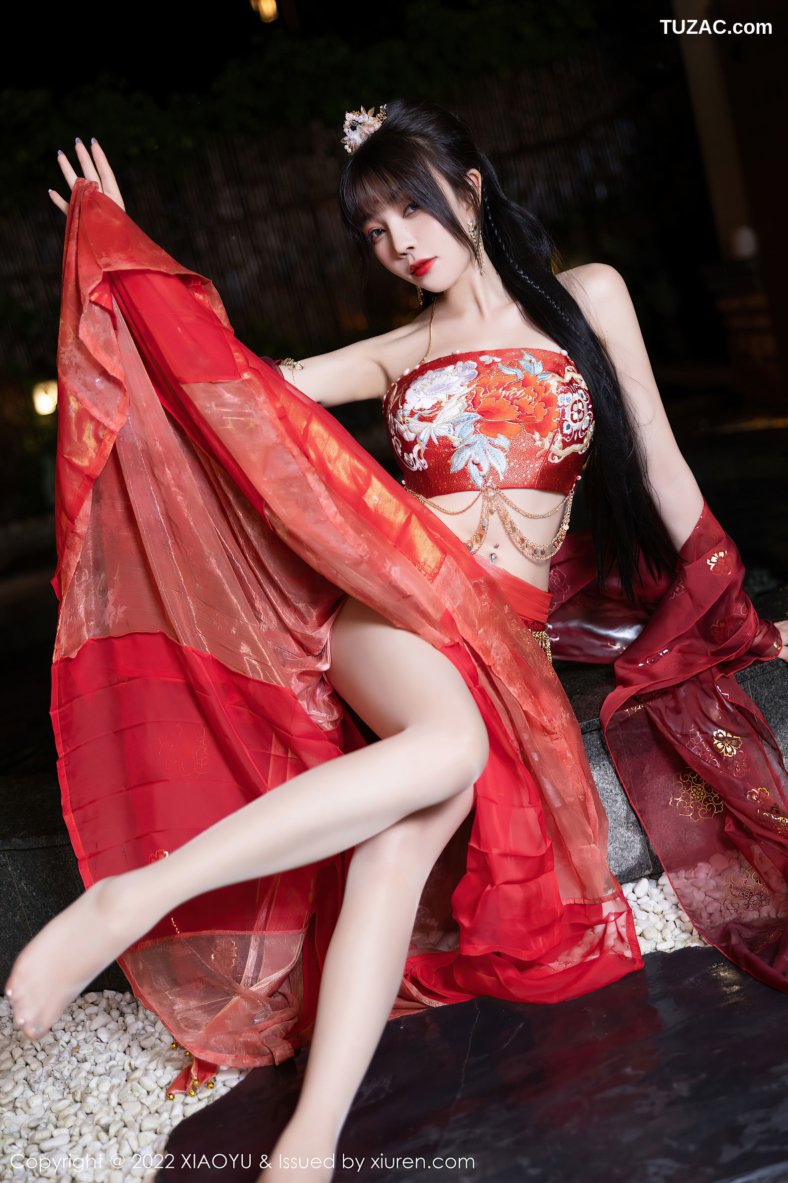 XiaoYu语画界-827-徐莉芝Booty-泳池红色轻透古装服饰-2022.07.25
