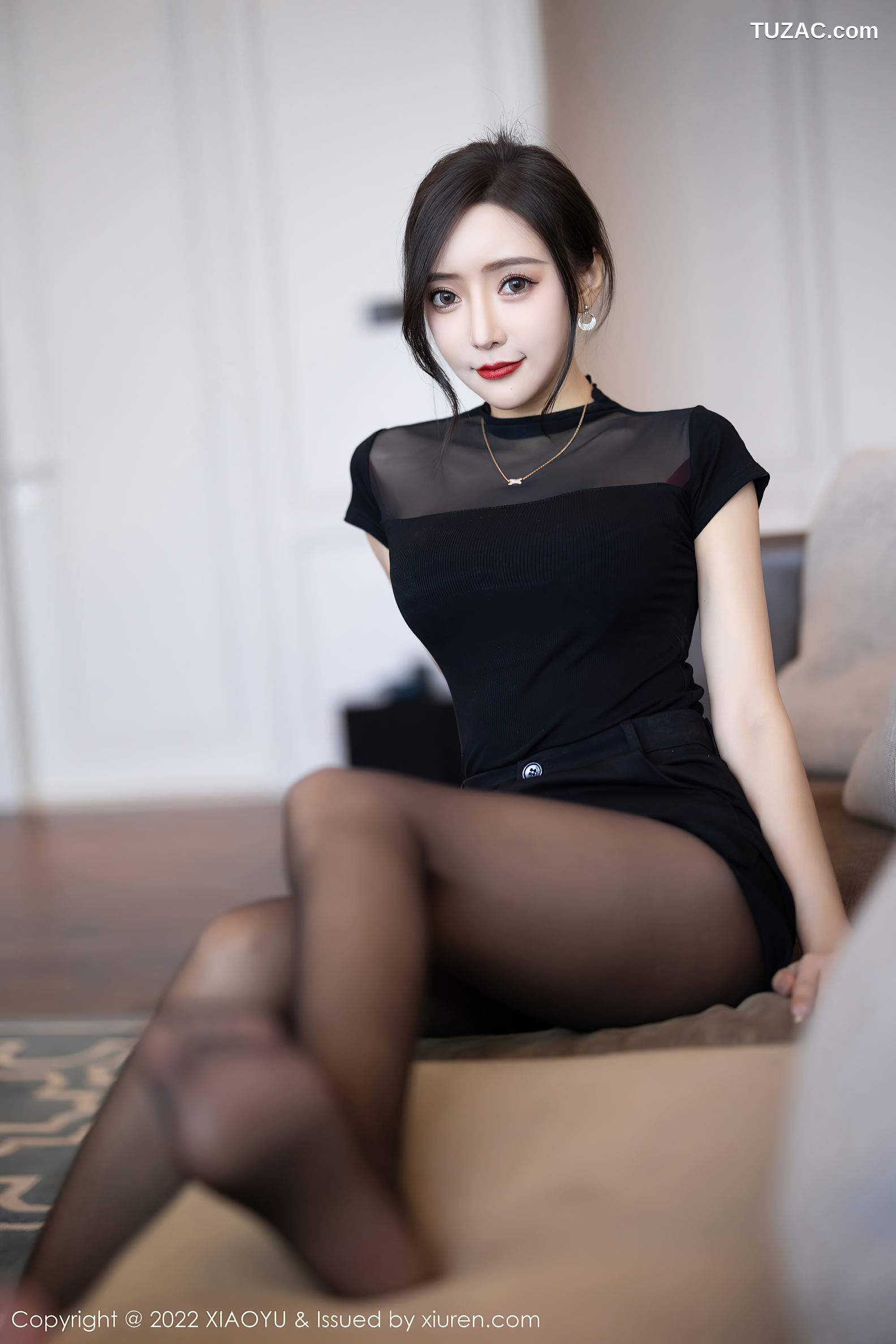 XiaoYu语画界-837-王馨瑶Yanni-黑色轻透服红色蕾丝内衣迷人-2022.08.08