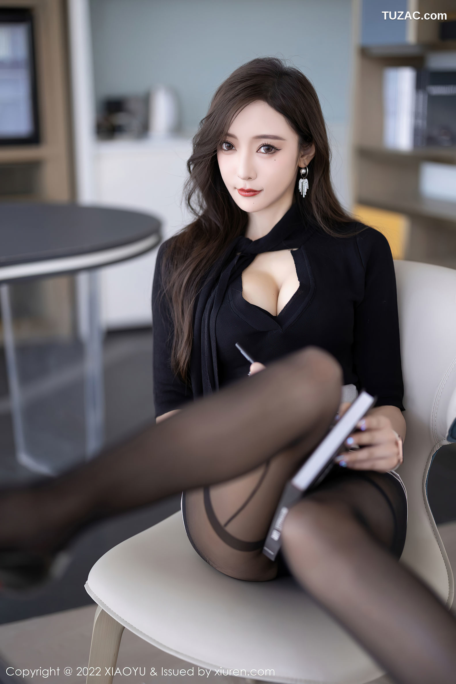 XiaoYu语画界-843-王馨瑶Yanni-OL装扮黑色蕾丝内衣-2022.08.16