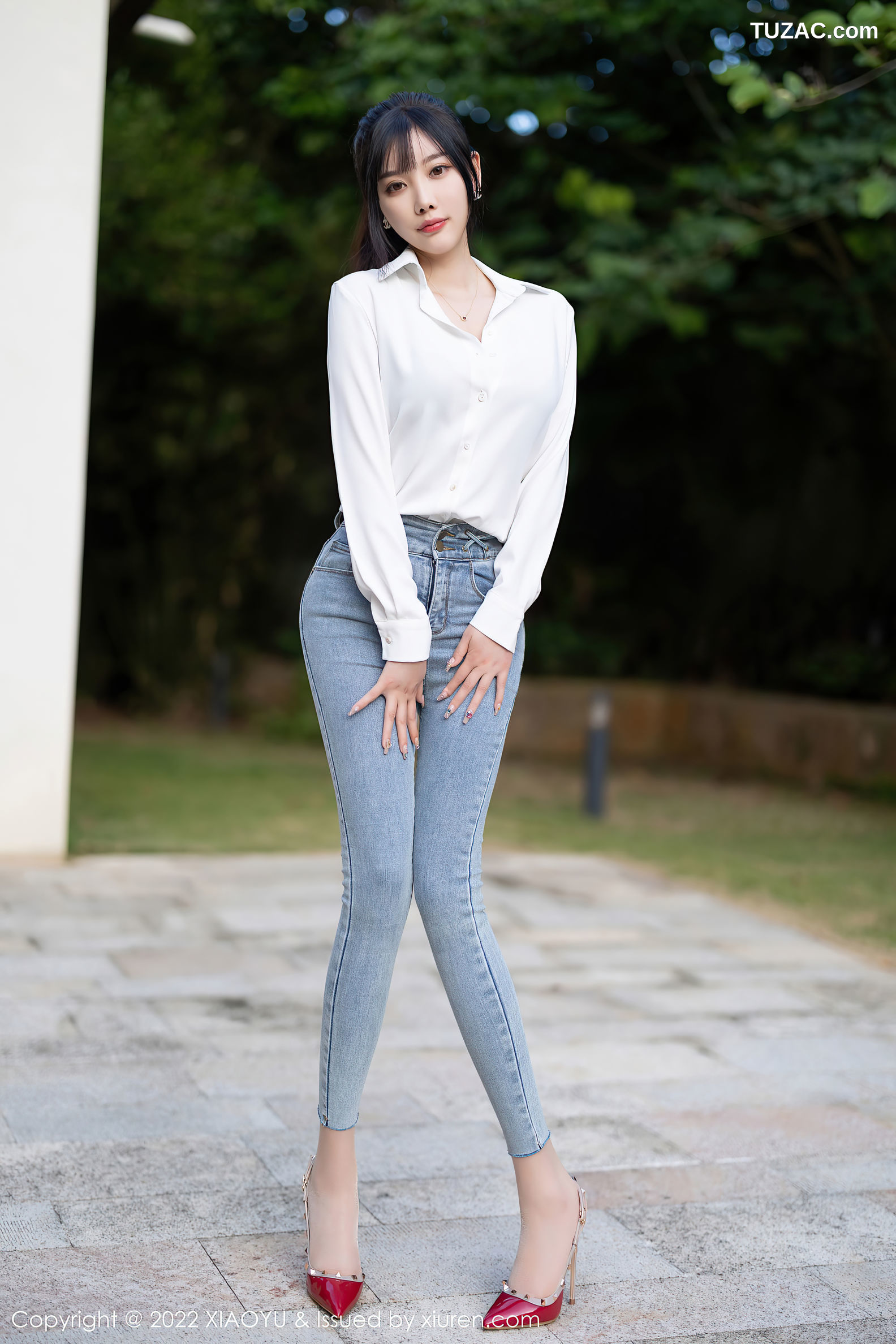 XiaoYu语画界-846-杨晨晨Yome-白衬衫牛仔裤红色内衣肉丝-2022.08.19