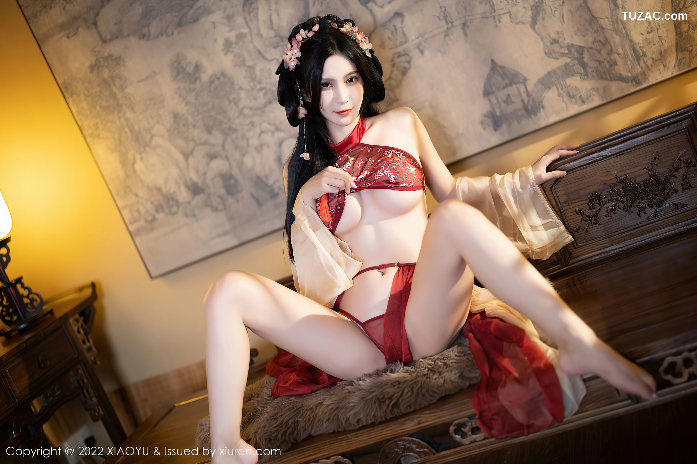 XiaoYu语画界-858-小蛮妖Yummy-杭州旅拍红色丝绸古装服白嫩肌肤-2022.09.06