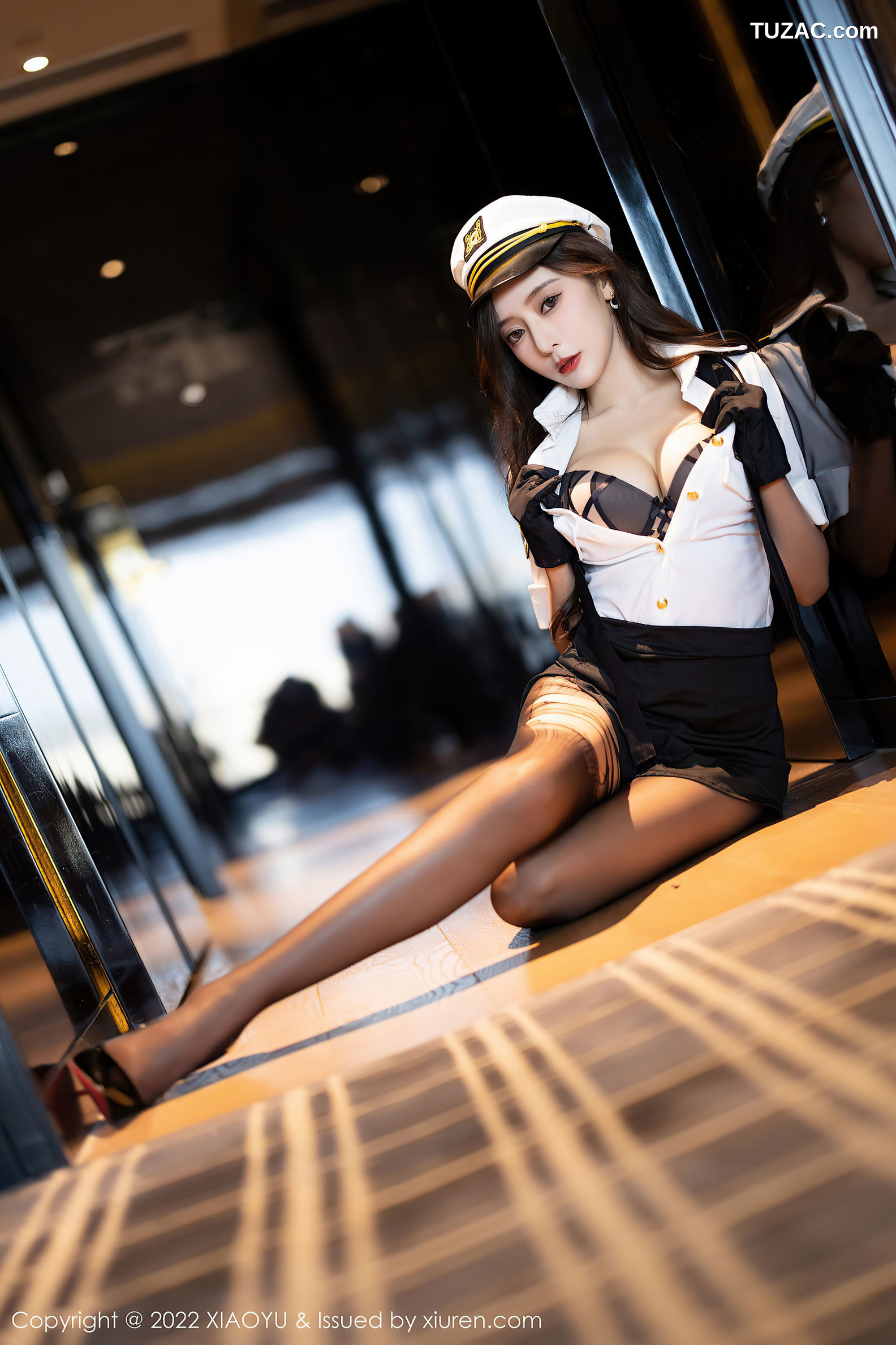 XiaoYu语画界-867-王馨瑶Yanni-韩国女警官制服蕾丝内衣破烂黑丝-2022.09.20