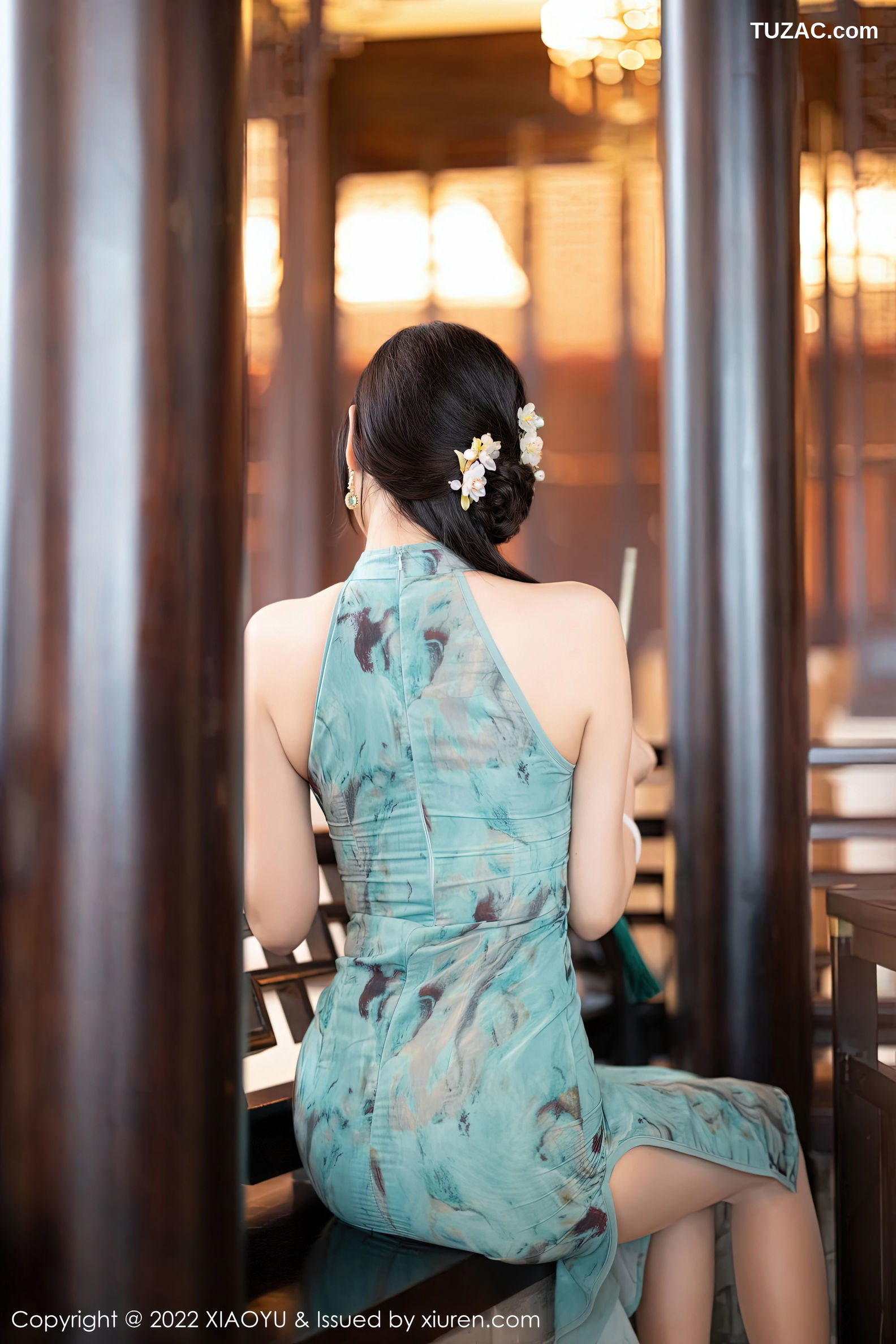 XiaoYu语画界-882-杨晨晨Yome-户外蓝暗色旗袍超薄肉丝-2022.10.14