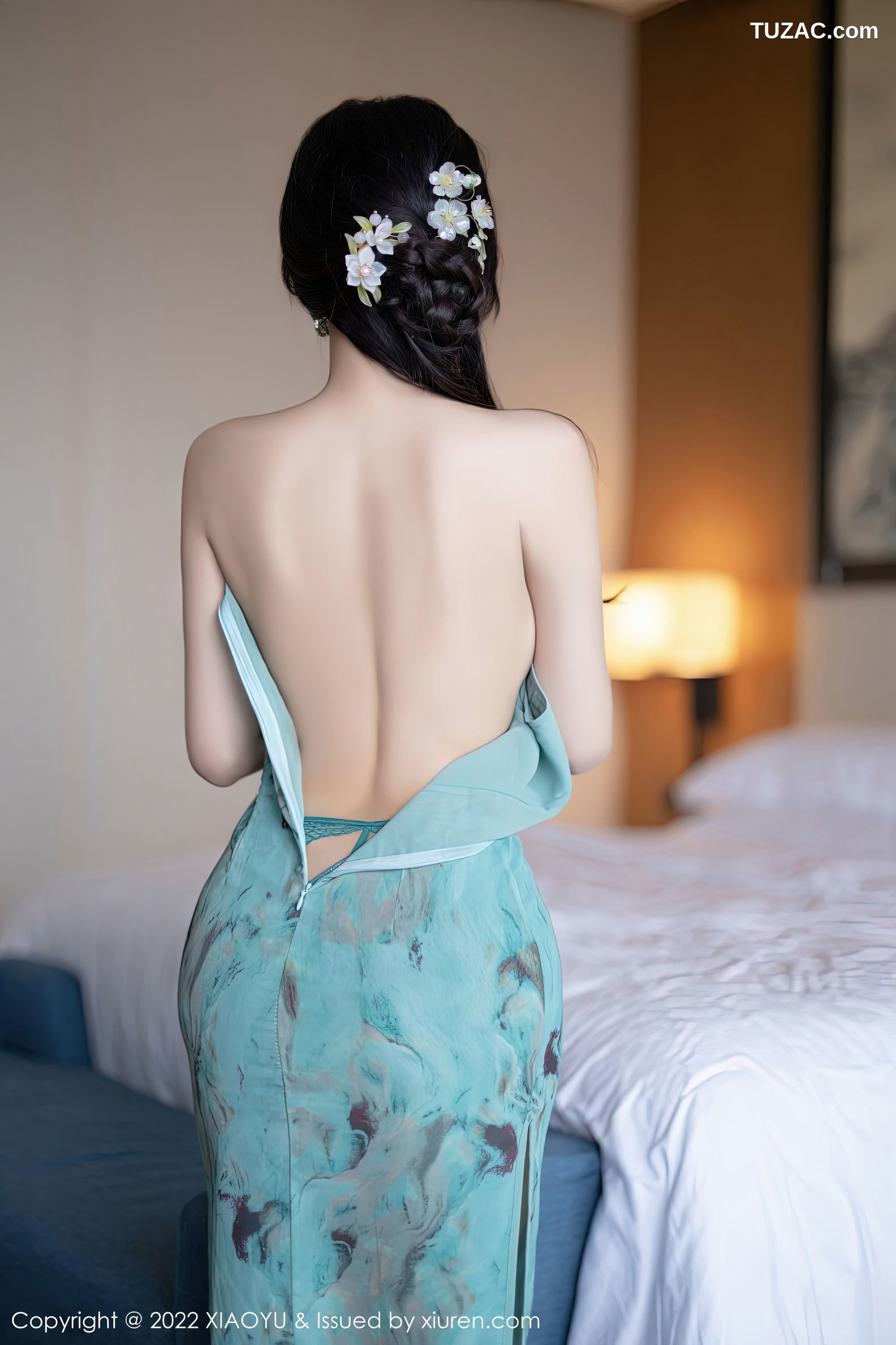 XiaoYu语画界-882-杨晨晨Yome-户外蓝暗色旗袍超薄肉丝-2022.10.14